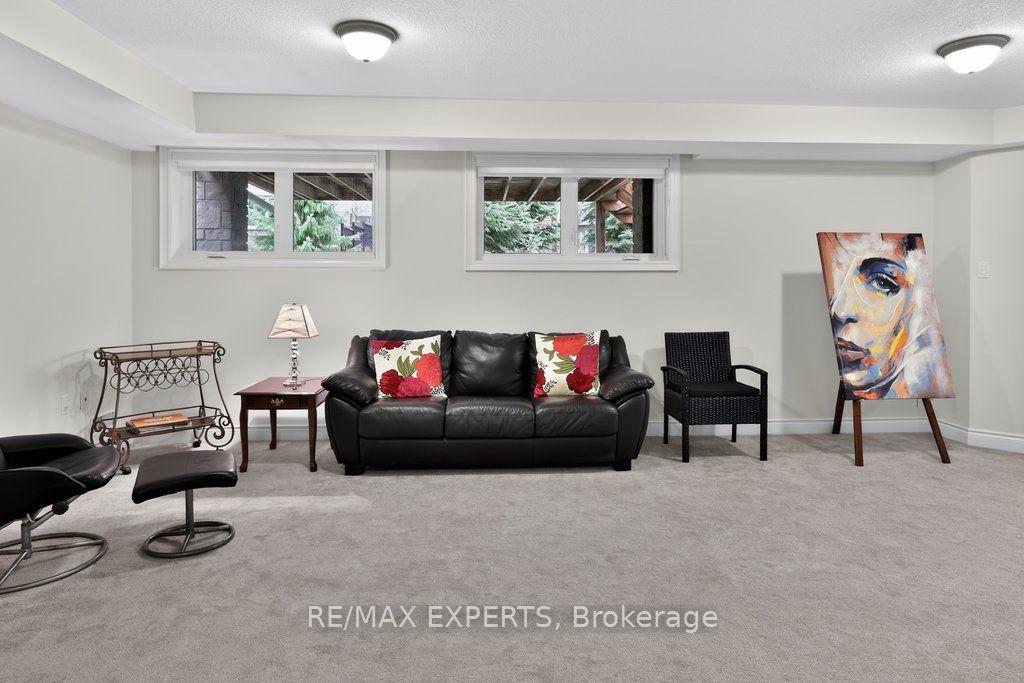 Photo 27 of Unit 15, 19 Westmount Drive, New Tecumseth, Alliston — HOMEH