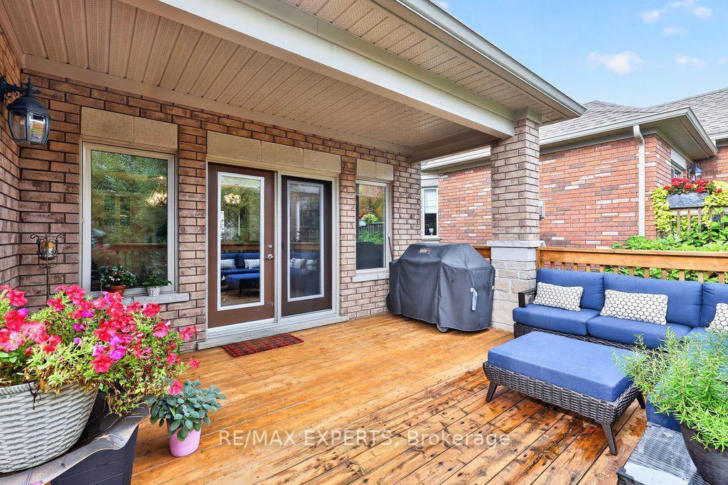 Photo 32 of Unit 15, 19 Westmount Drive, New Tecumseth, Alliston — HOMEH