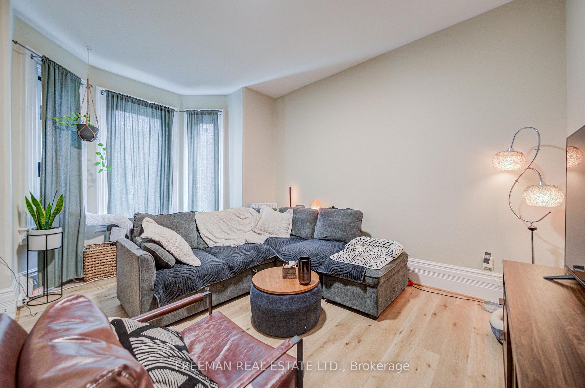 Photo 8 of 756 Euclid Avenue, Toronto, The Annex — HOMEH
