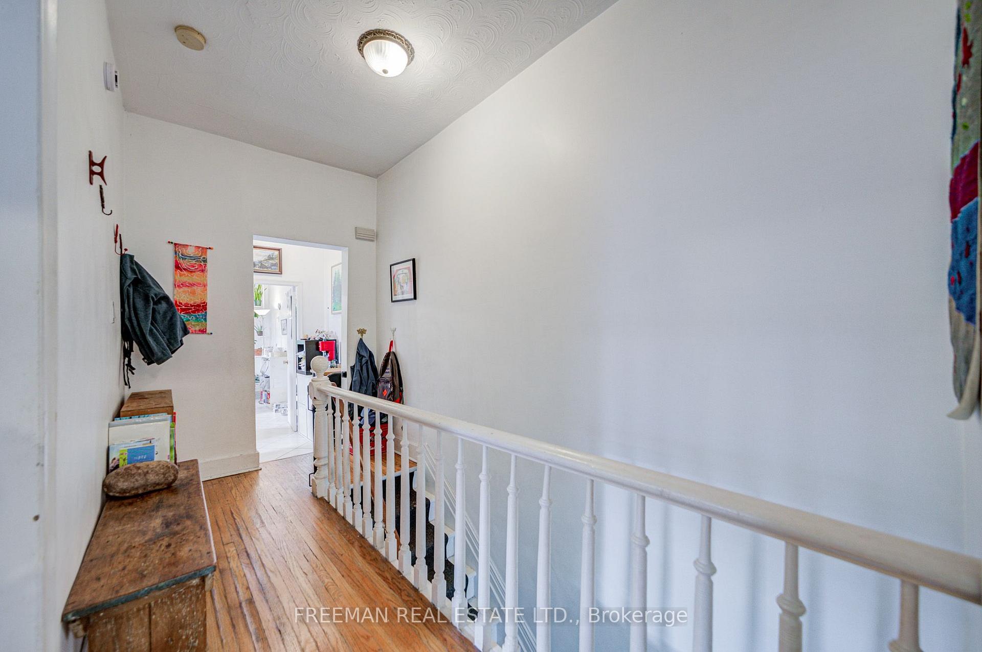 Photo 15 of 756 Euclid Avenue, Toronto, The Annex — HOMEH