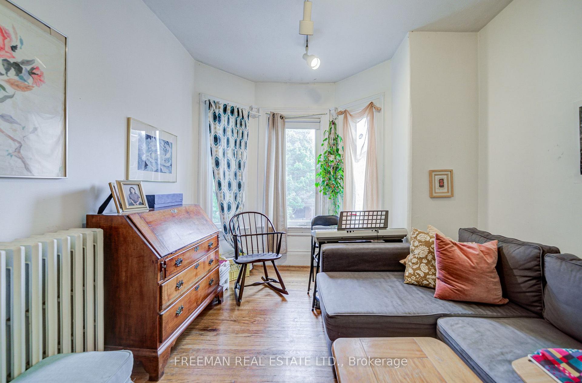 Photo 18 of 756 Euclid Avenue, Toronto, The Annex — HOMEH