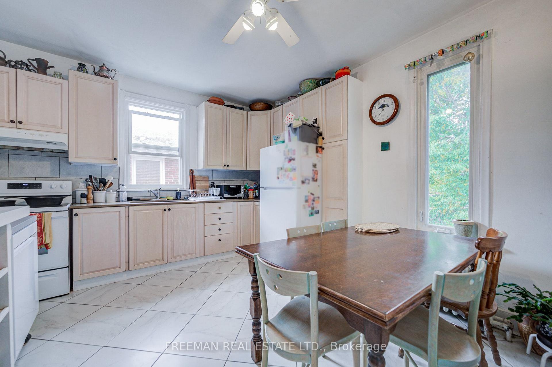 Photo 19 of 756 Euclid Avenue, Toronto, The Annex — HOMEH