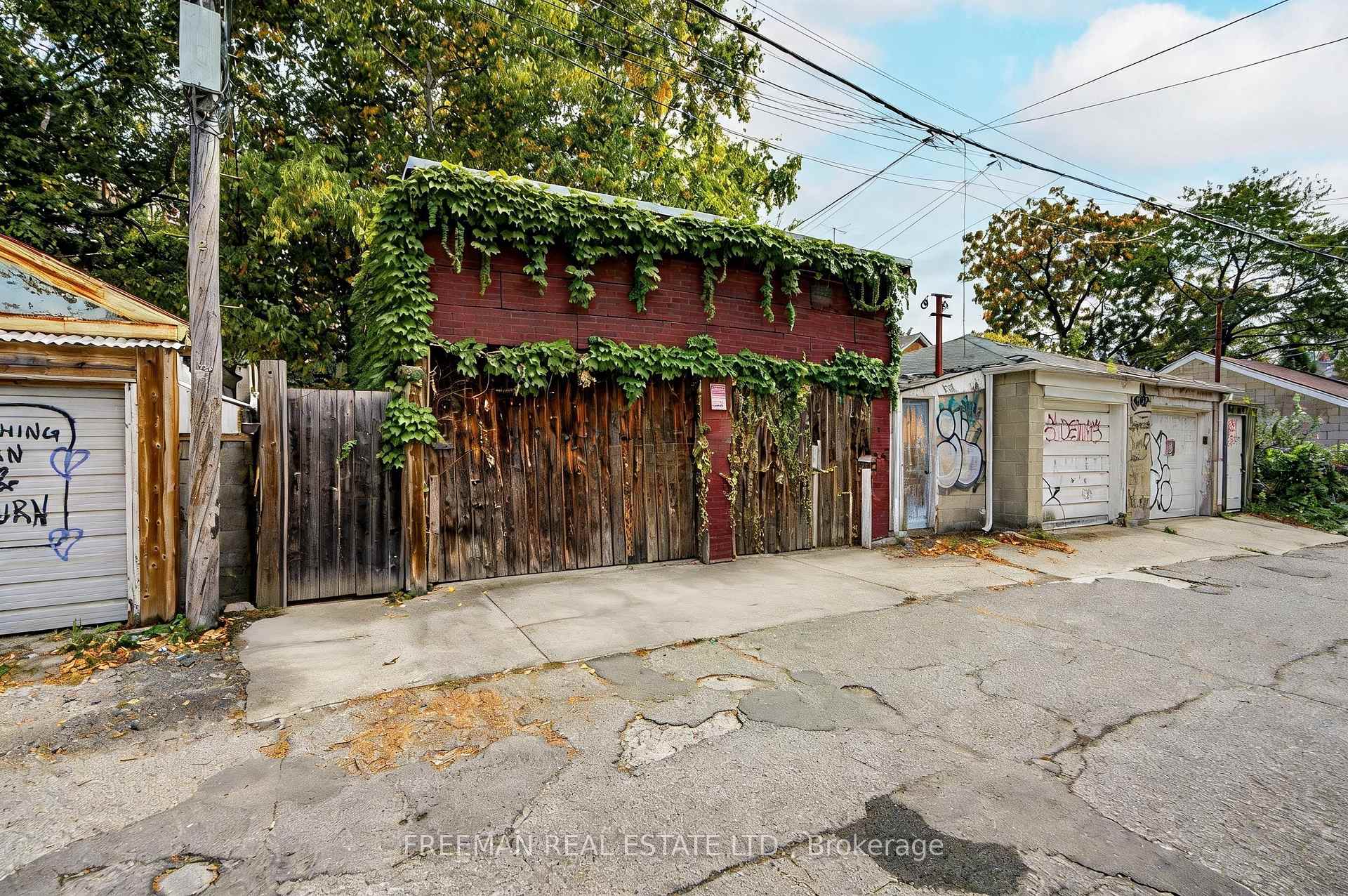 Photo 47 of 756 Euclid Avenue, Toronto, The Annex — HOMEH