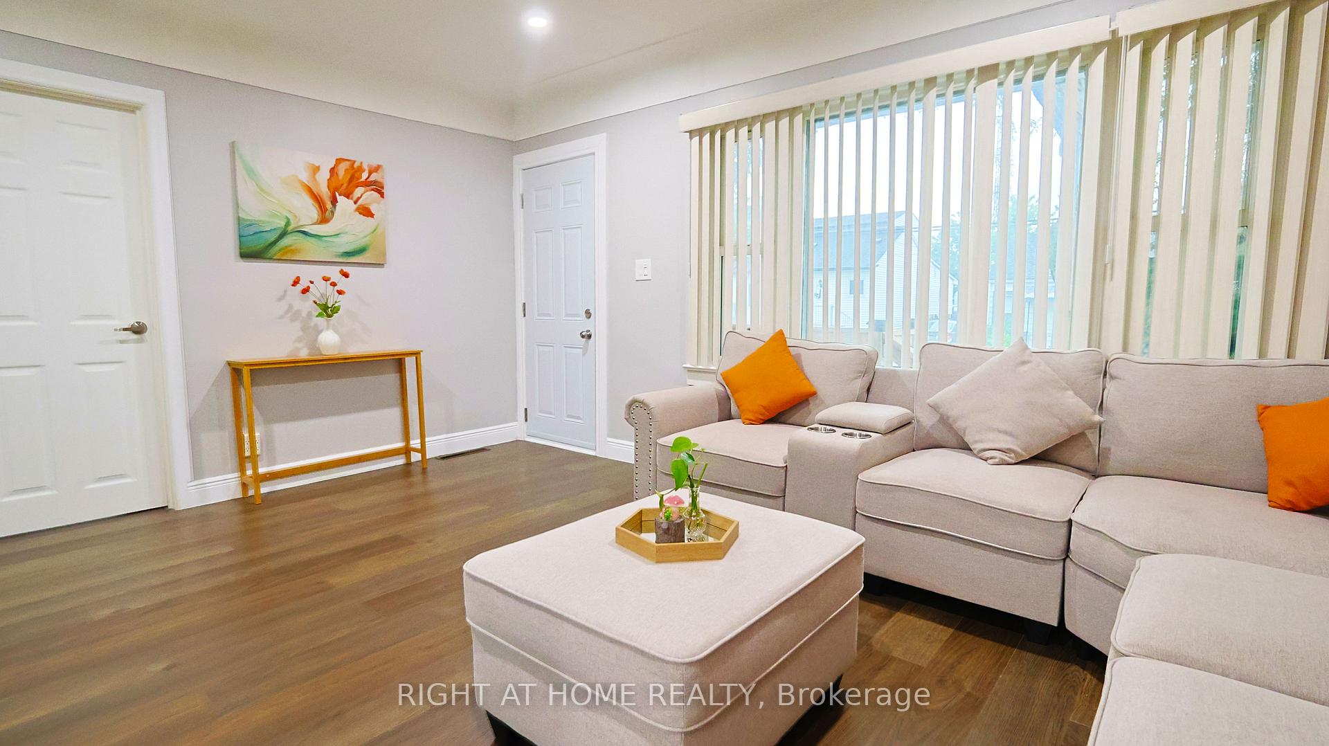 Photo 7 of 82 Normanhurst Avenue, Hamilton, Normanhurst — HOMEH