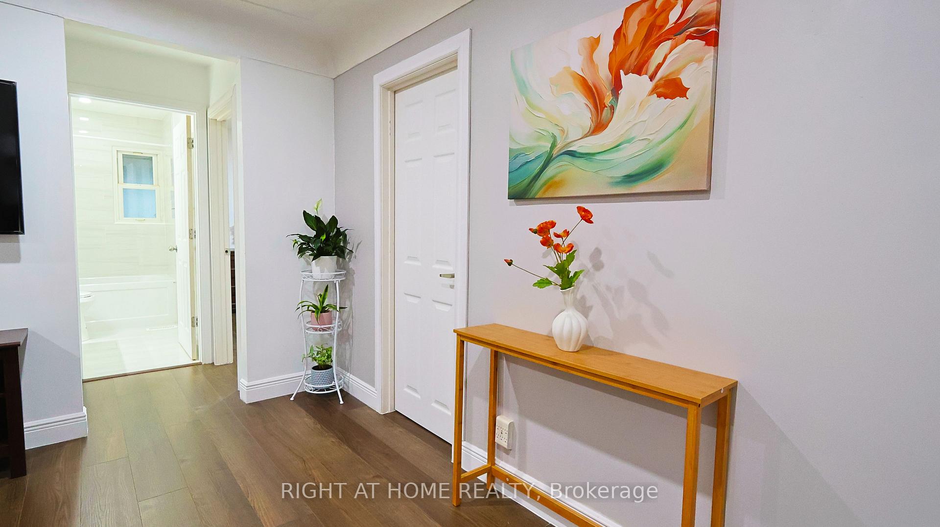Photo 8 of 82 Normanhurst Avenue, Hamilton, Normanhurst — HOMEH