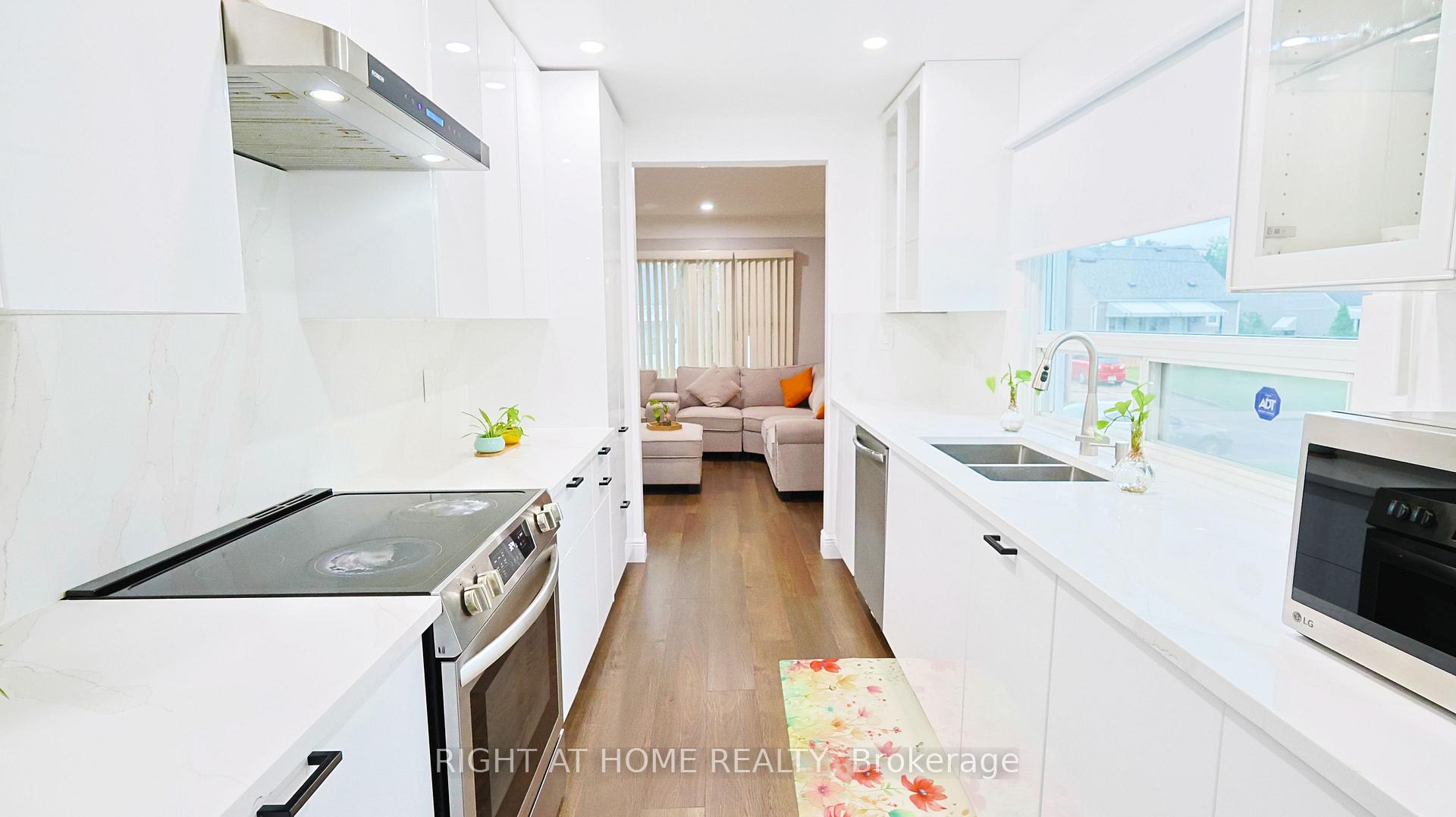 Photo 27 of 82 Normanhurst Avenue, Hamilton, Normanhurst — HOMEH