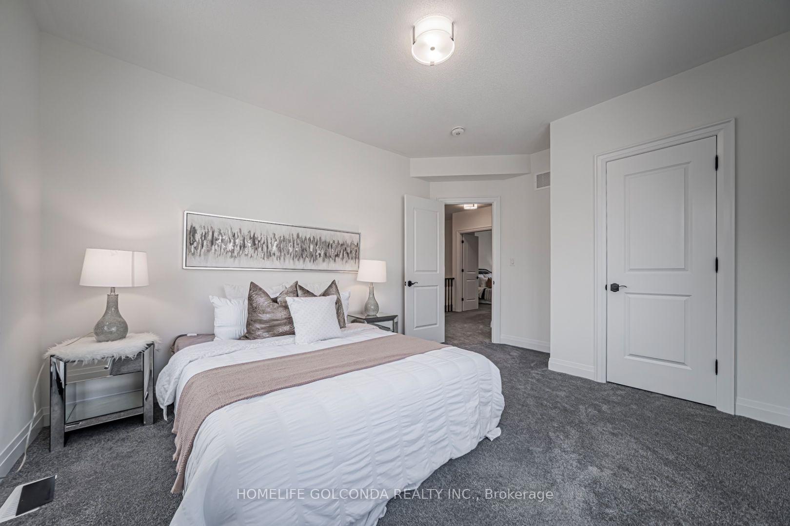 Photo 26 of 2 Silvermills Lane, Markham, Angus Glen — HOMEH