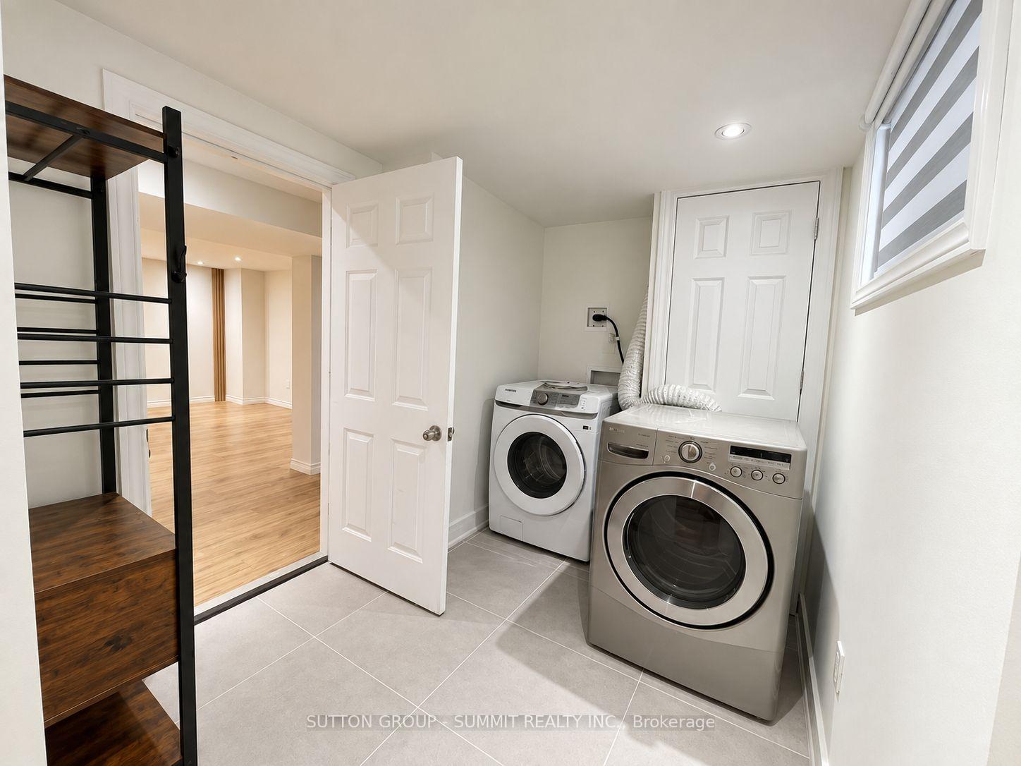 Photo 9 of 9 Grenadier Drive, Hamilton, Huntington — HOMEH
