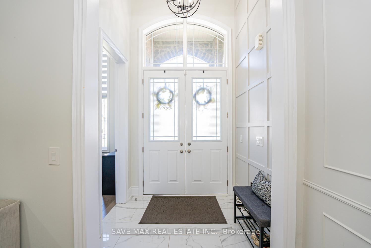 Photo 11 of 10 Daisy Meadow Crescent, Caledon, Caledon East — HOMEH