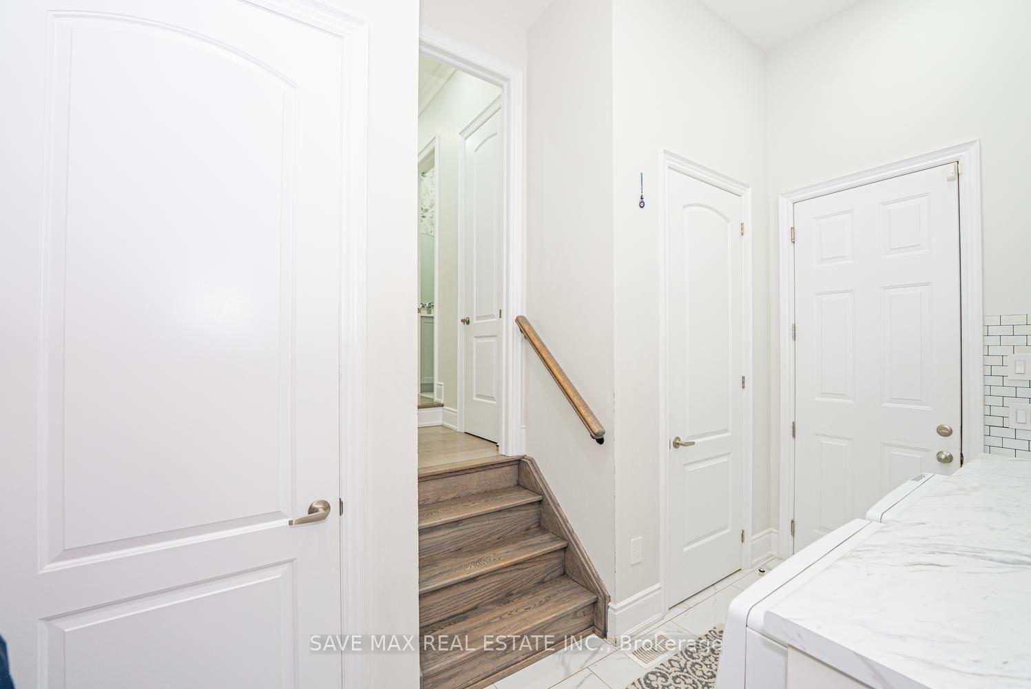 Photo 26 of 10 Daisy Meadow Crescent, Caledon, Caledon East — HOMEH