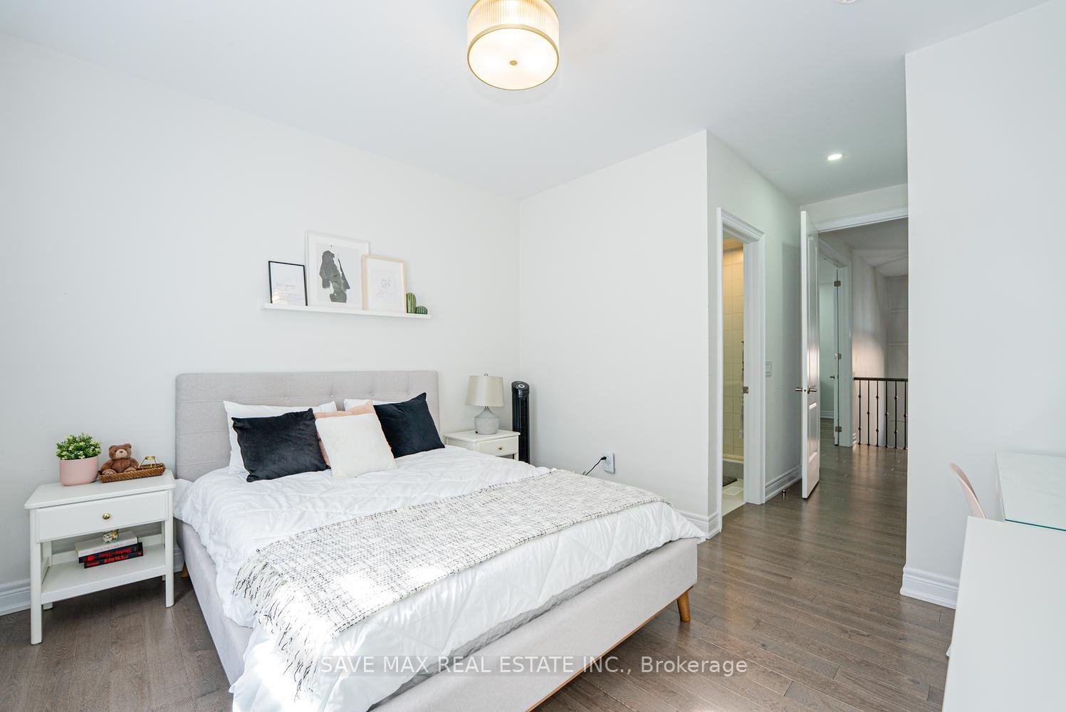 Photo 37 of 10 Daisy Meadow Crescent, Caledon, Caledon East — HOMEH