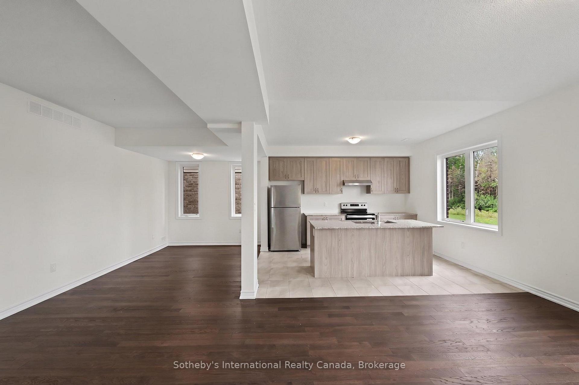 Photo 6 of 12 Hillcroft Way, Kawartha Lakes, Bobcaygeon — HOMEH