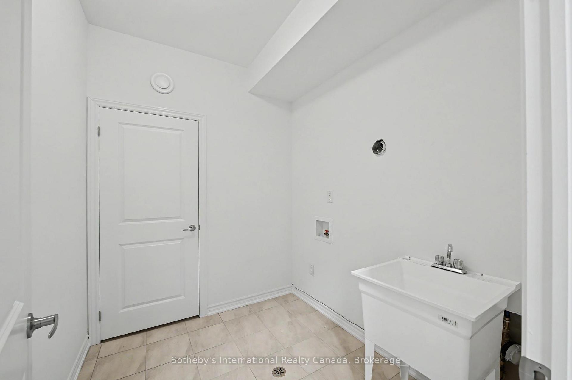 Photo 11 of 12 Hillcroft Way, Kawartha Lakes, Bobcaygeon — HOMEH