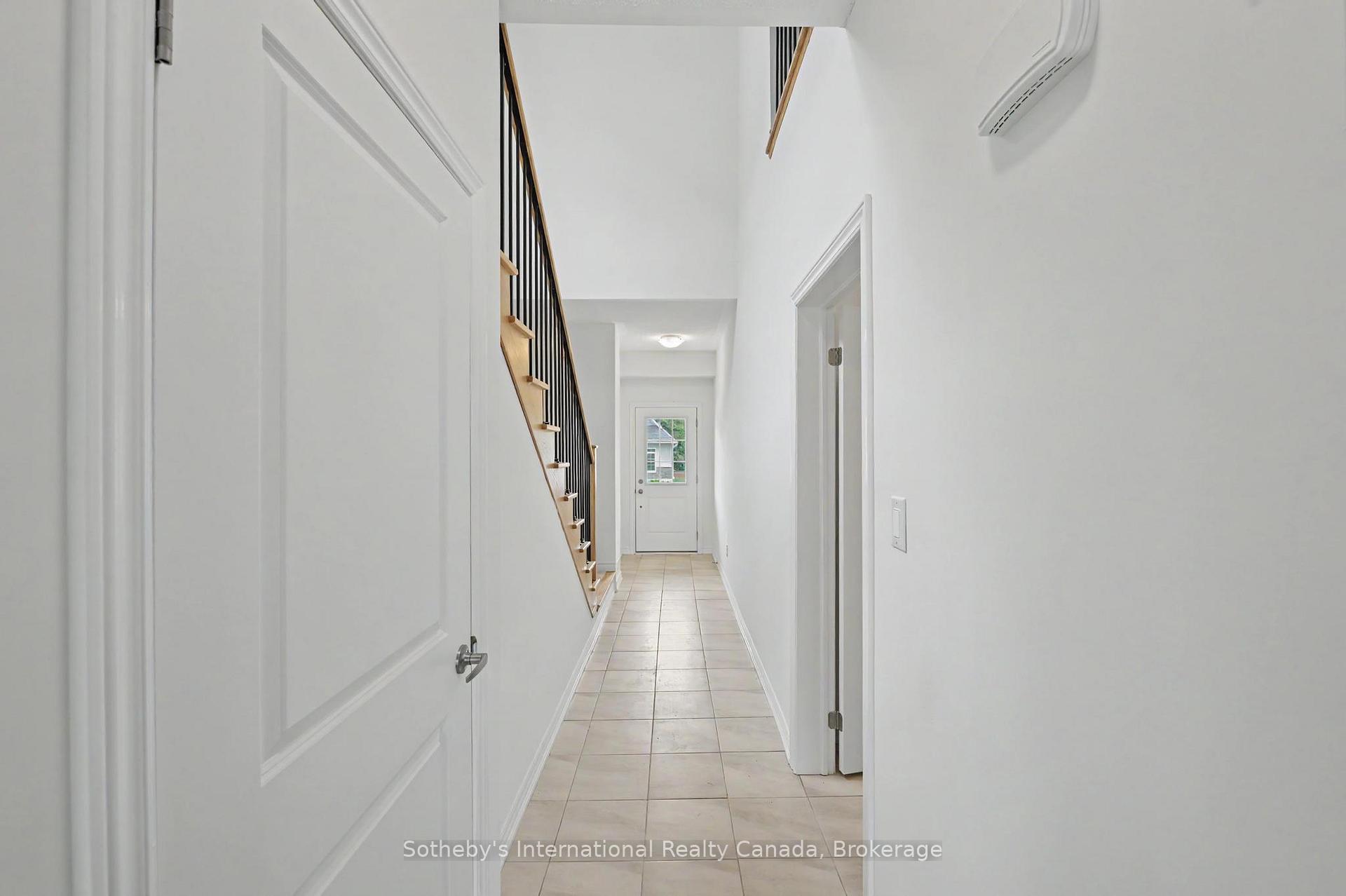 Photo 15 of 12 Hillcroft Way, Kawartha Lakes, Bobcaygeon — HOMEH