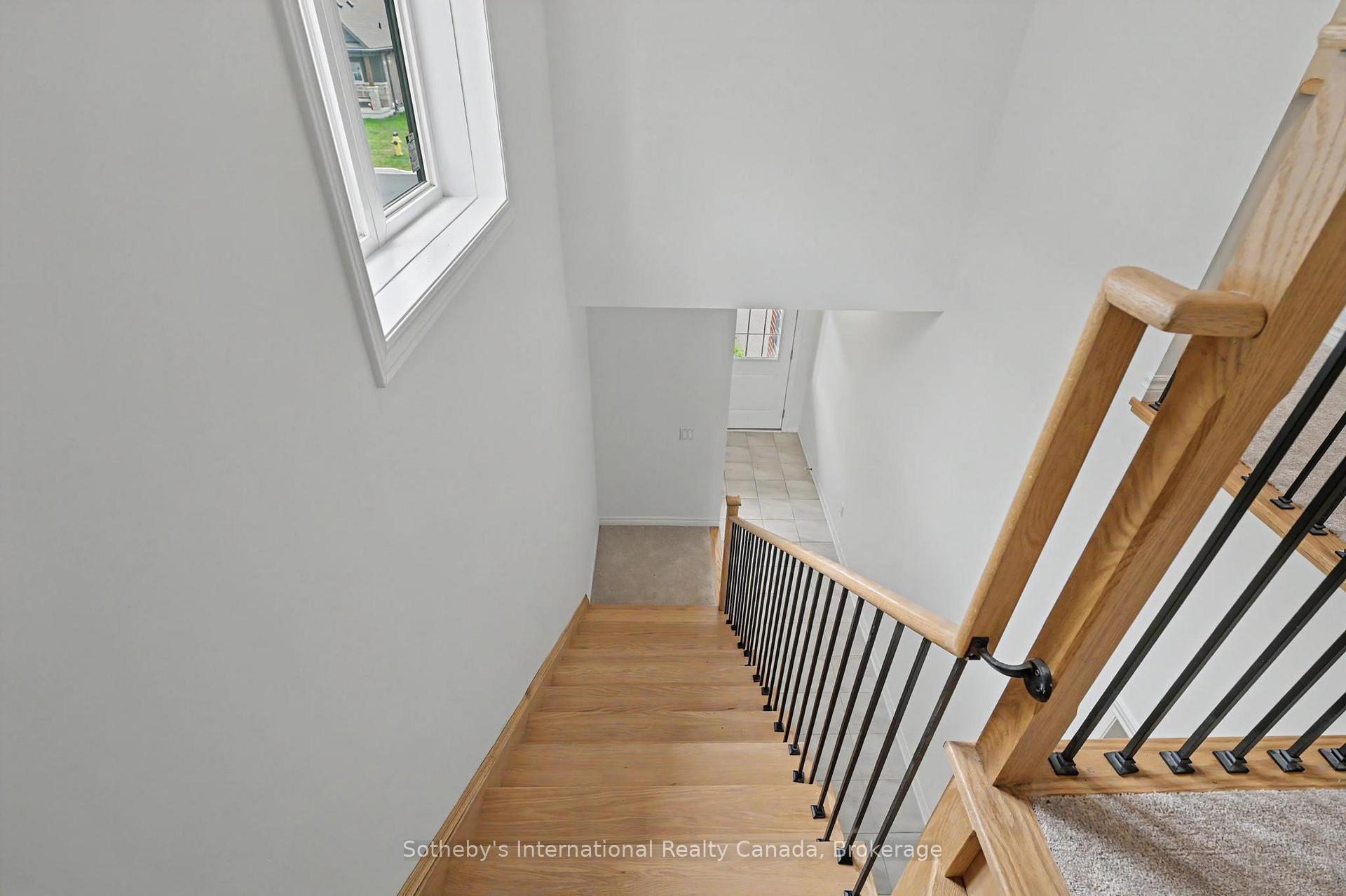 Photo 40 of 12 Hillcroft Way, Kawartha Lakes, Bobcaygeon — HOMEH