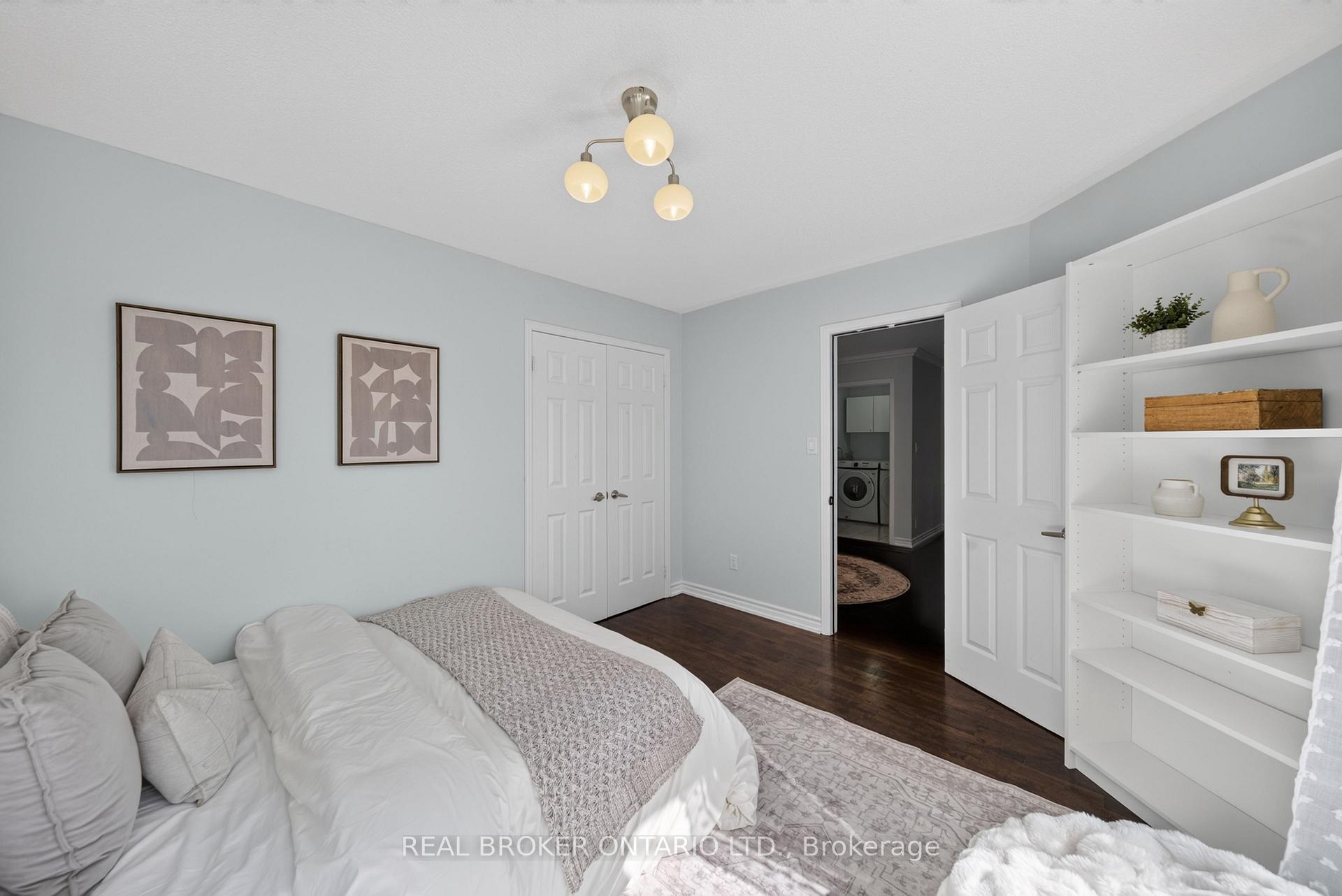 Photo 19 of 63 Eric Clarke Drive, Whitby, Rolling Acres — HOMEH
