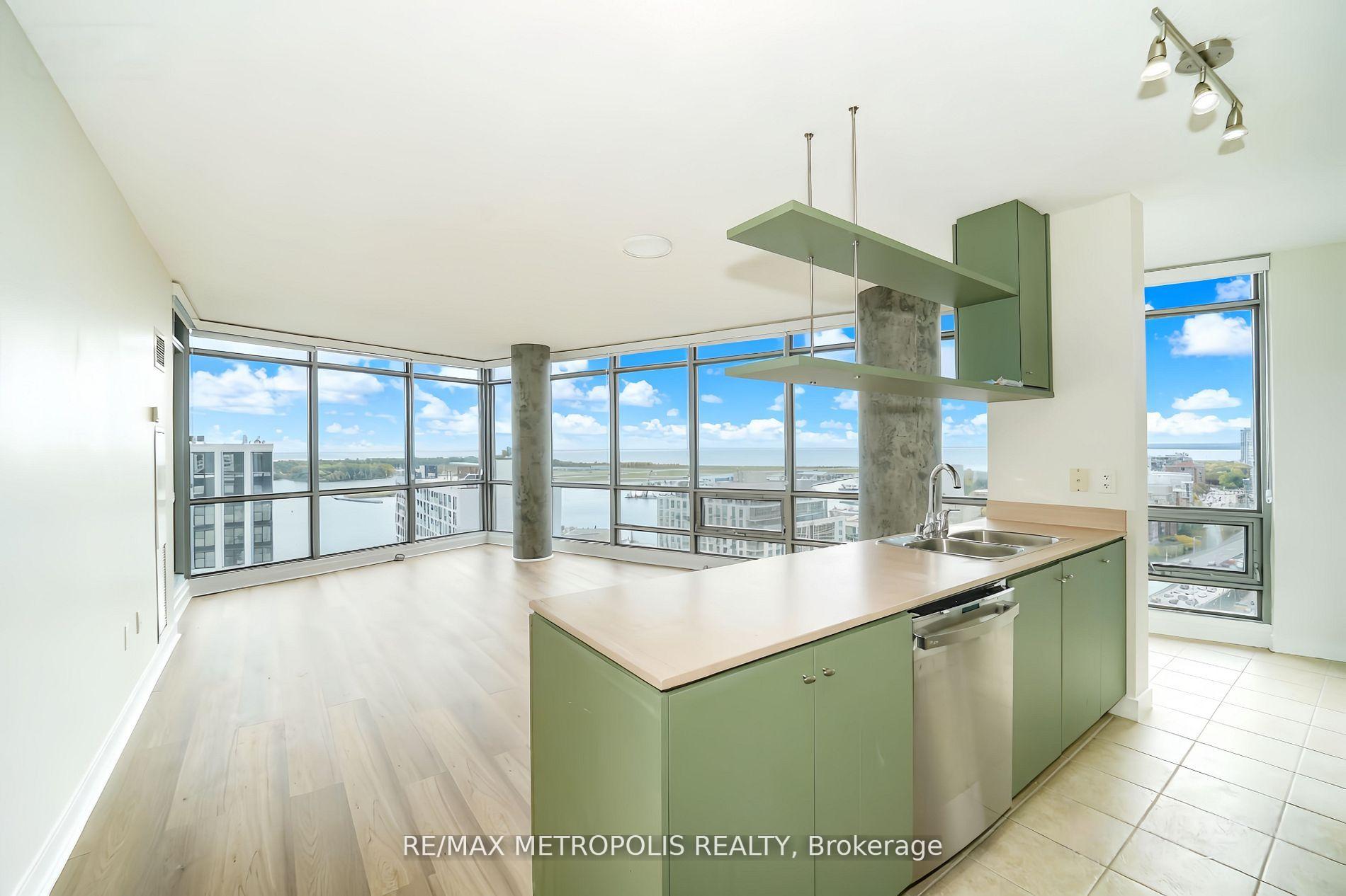 Photo 6 of Unit 2503, 5 Mariner Terrace, Toronto, Waterfront Communities — HOMEH