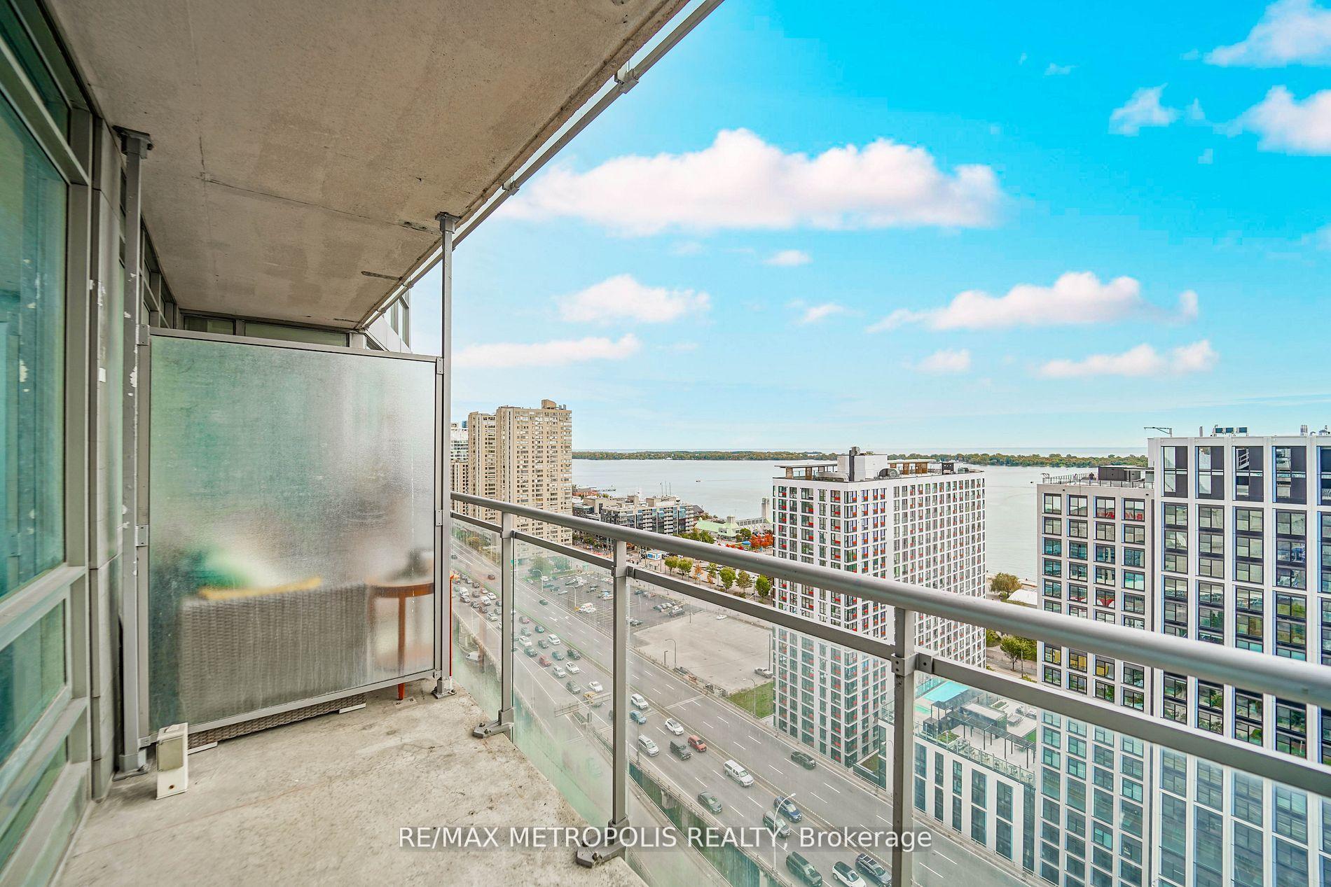 Photo 12 of Unit 2503, 5 Mariner Terrace, Toronto, Waterfront Communities — HOMEH