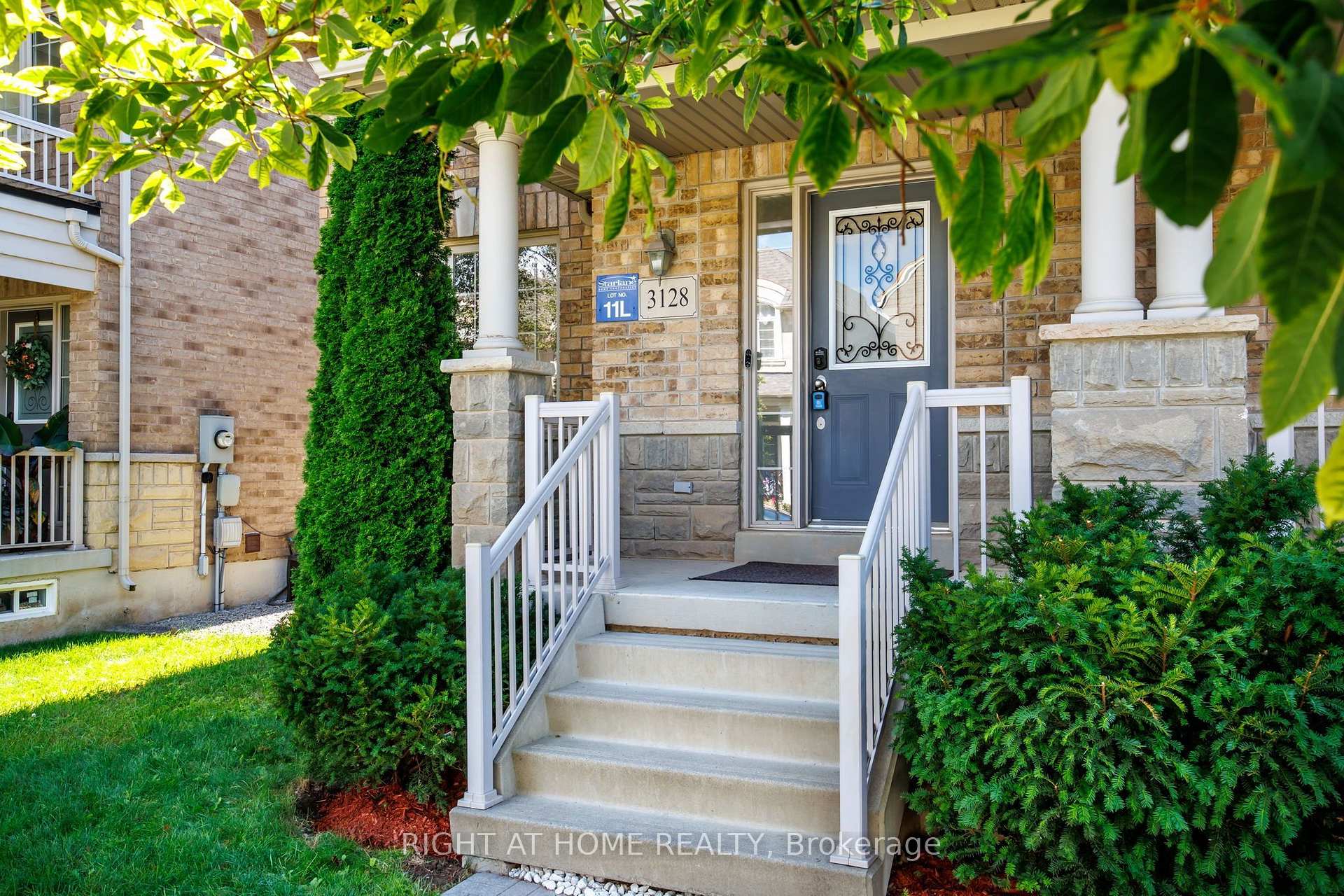 Photo of 3128 Robert Brown Boulevard