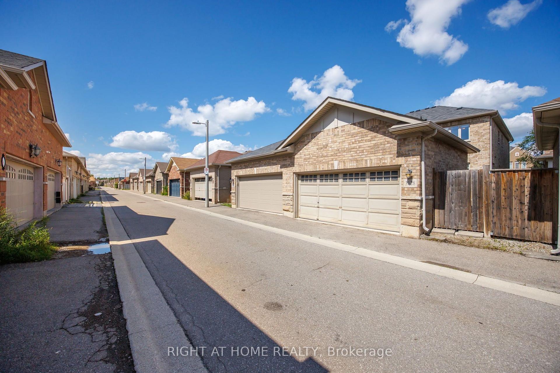 Photo 2 of 3128 Robert Brown Boulevard, Oakville, Glenorchy — HOMEH