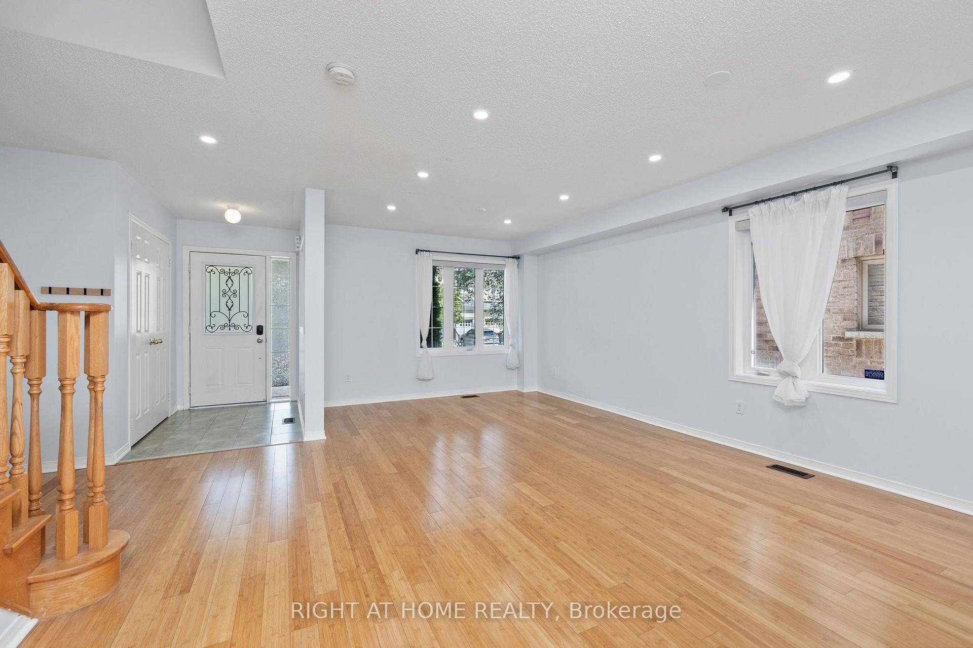 Photo 6 of 3128 Robert Brown Boulevard, Oakville, Glenorchy — HOMEH