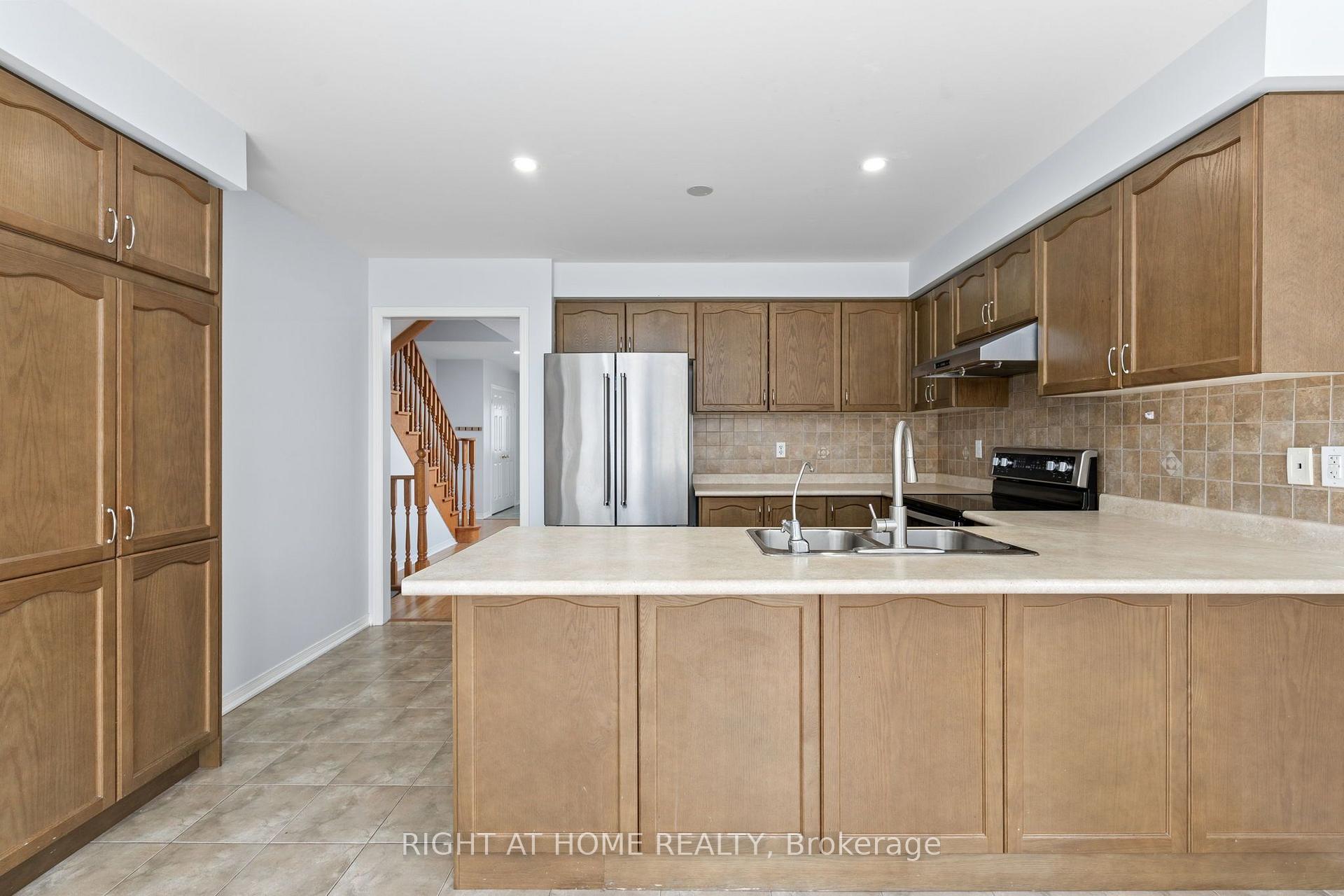Photo 15 of 3128 Robert Brown Boulevard, Oakville, Glenorchy — HOMEH
