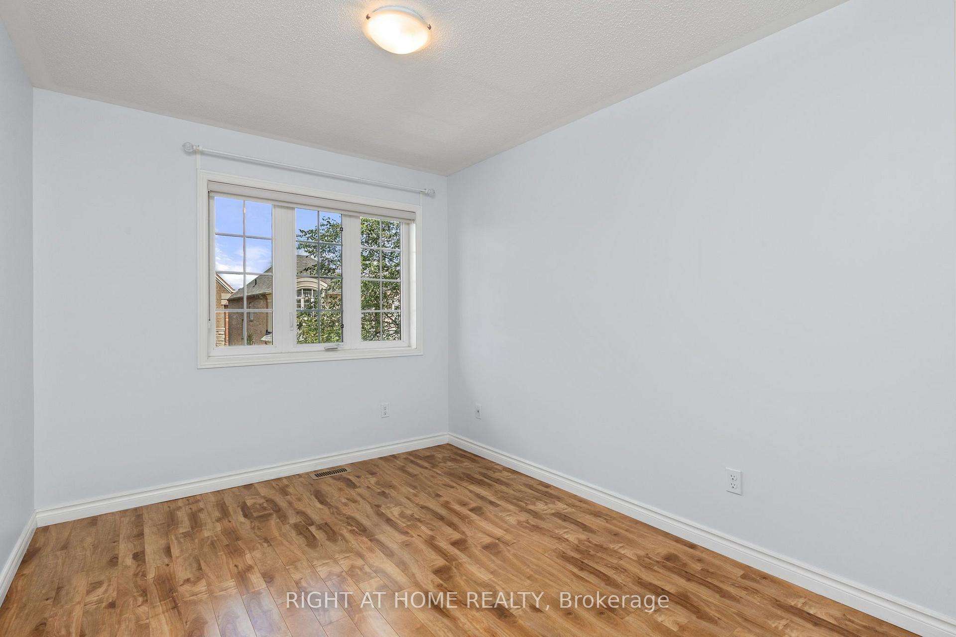 Photo 23 of 3128 Robert Brown Boulevard, Oakville, Glenorchy — HOMEH