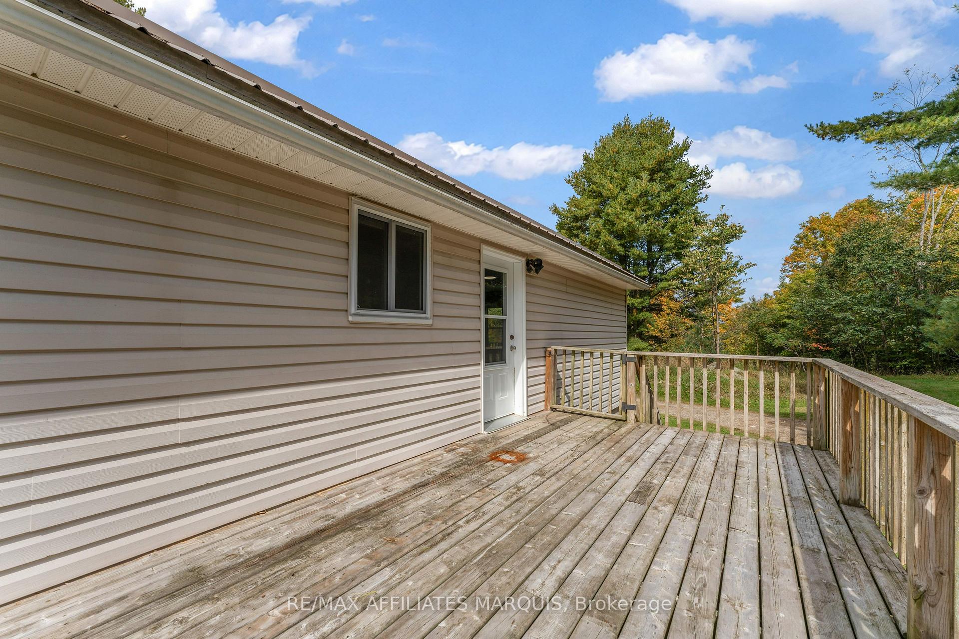 Photo 31 of 1003 Marshall Cota Road, Frontenac, Frontenac Centre — HOMEH