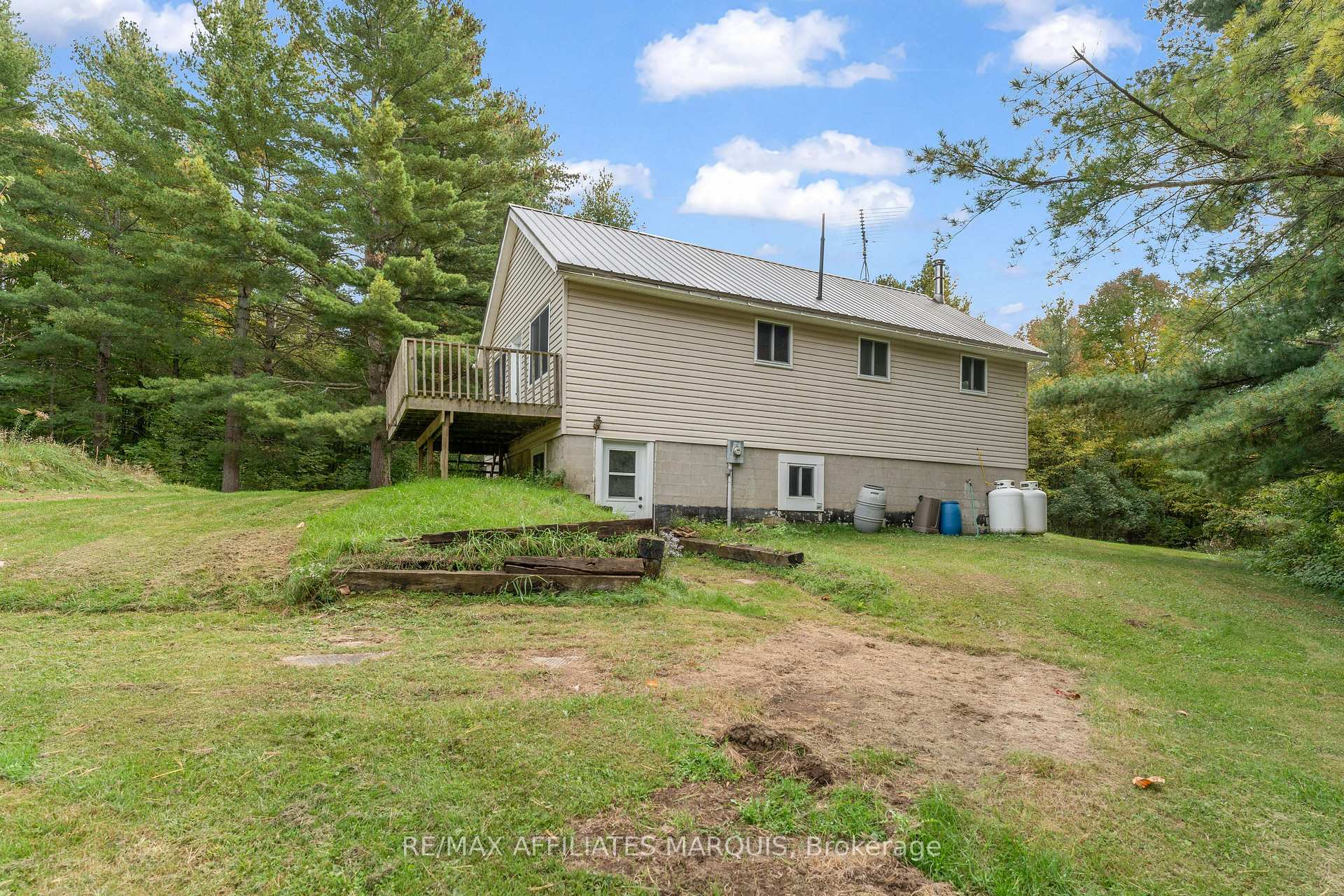 Photo 40 of 1003 Marshall Cota Road, Frontenac, Frontenac Centre — HOMEH