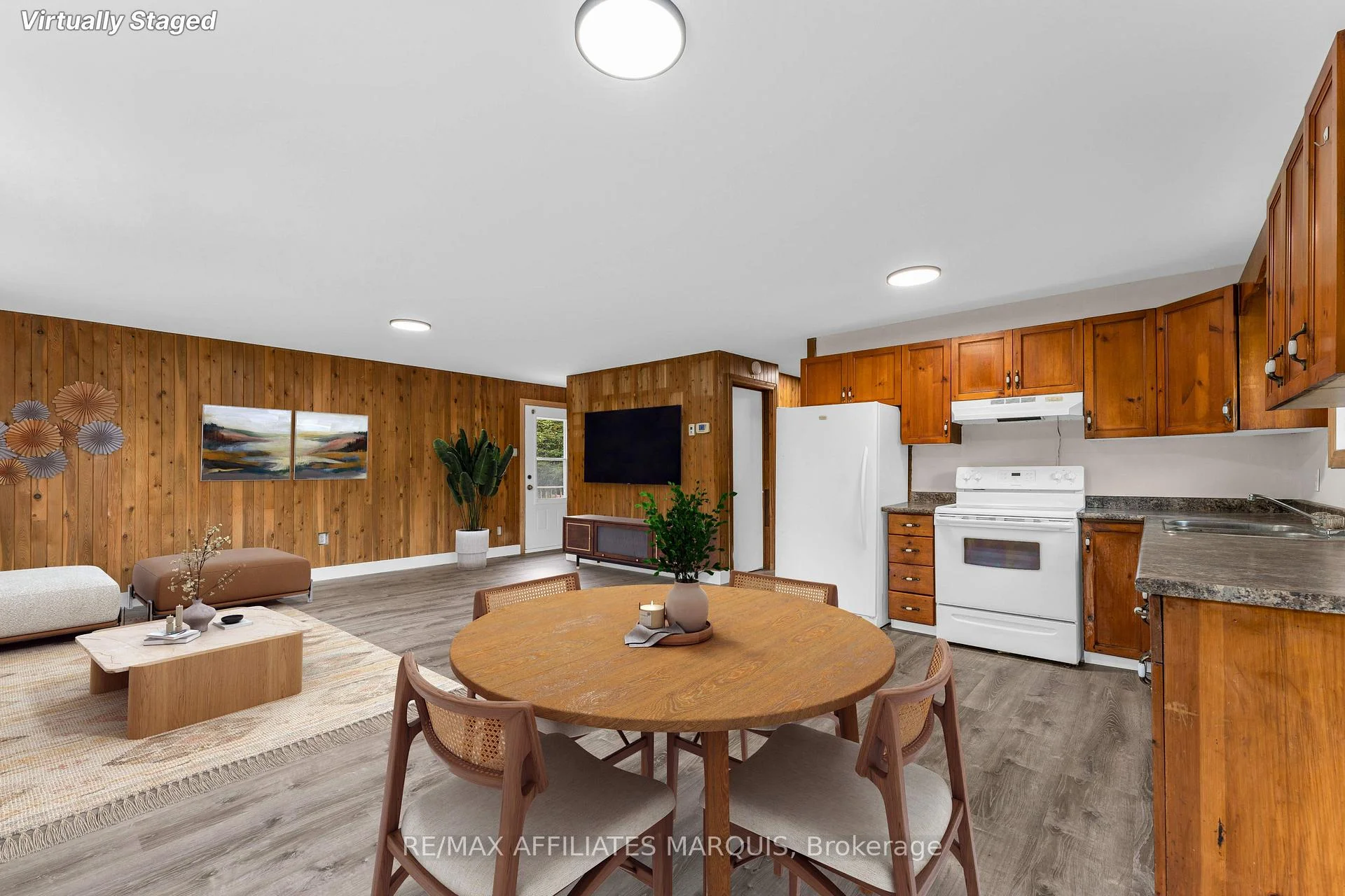 Photo 9 of 1003 Marshall Cota Road, Frontenac, Frontenac Centre — HOMEH