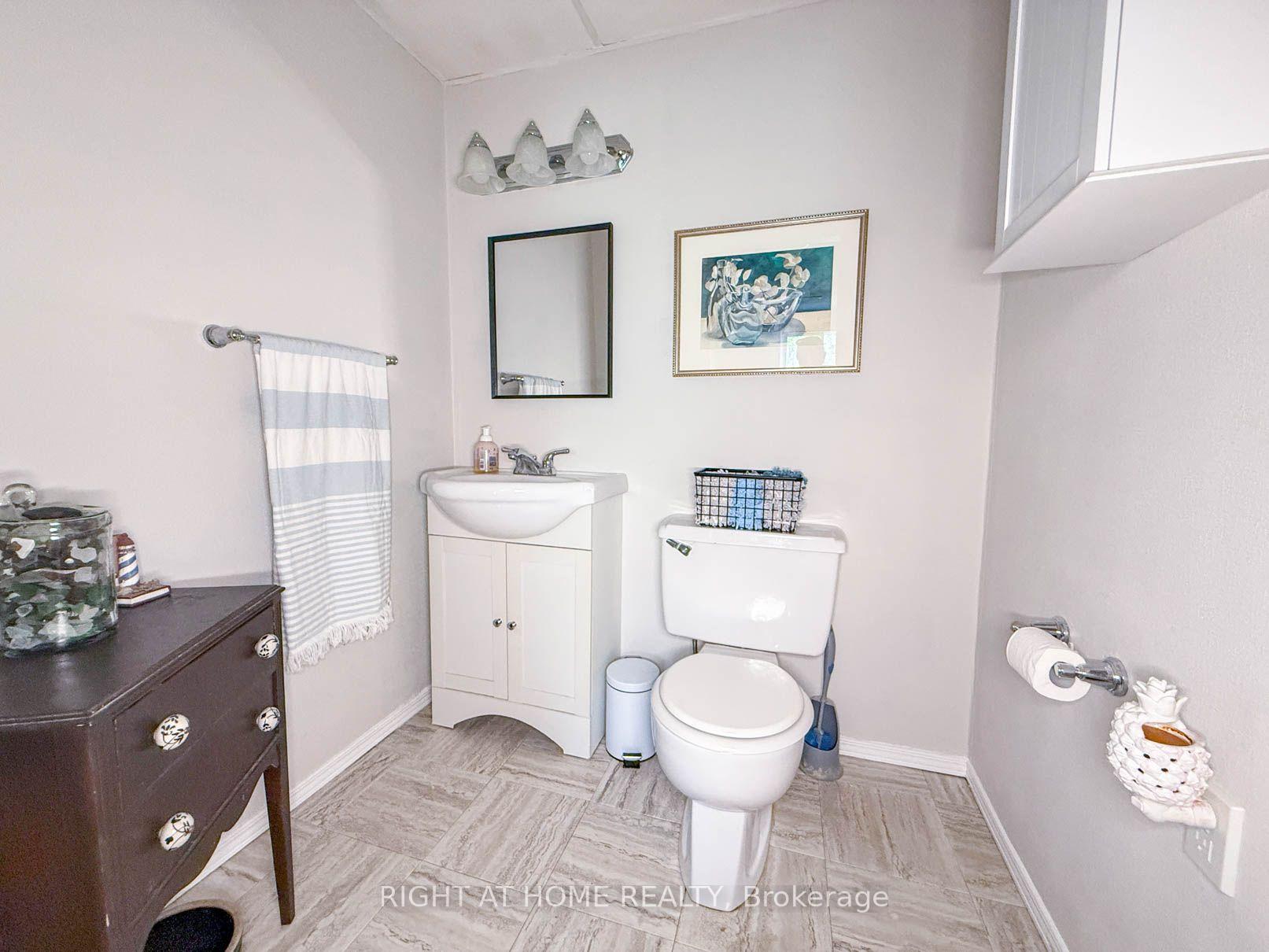 Photo 18 of 2623 Kaymar Crescent, Sarnia — HOMEH