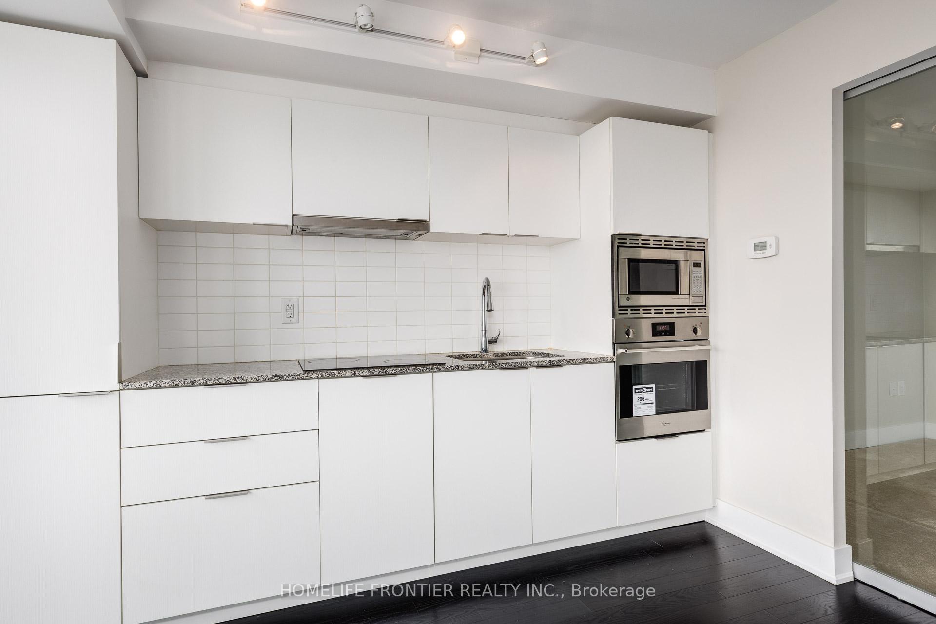 Photo 9 of Unit 2310, 955 Bay Street, Toronto, Bay Street Corridor — HOMEH