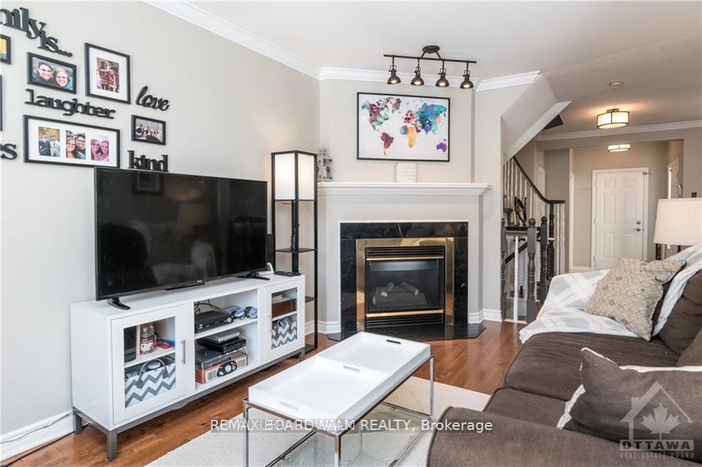 Photo 8 of 4291 Owl Valley Drive, Ottawa, Riverside South/Gloucester Glen — HOMEH