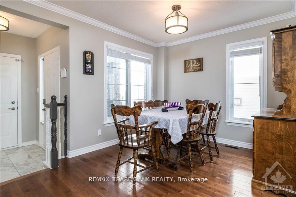 Photo 10 of 4291 Owl Valley Drive, Ottawa, Riverside South/Gloucester Glen — HOMEH