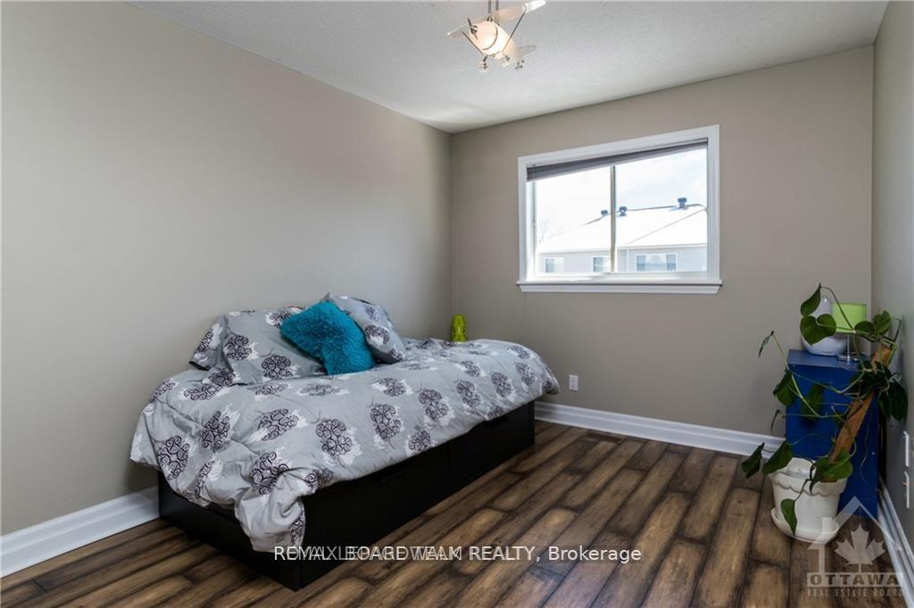 Photo 19 of 4291 Owl Valley Drive, Ottawa, Riverside South/Gloucester Glen — HOMEH