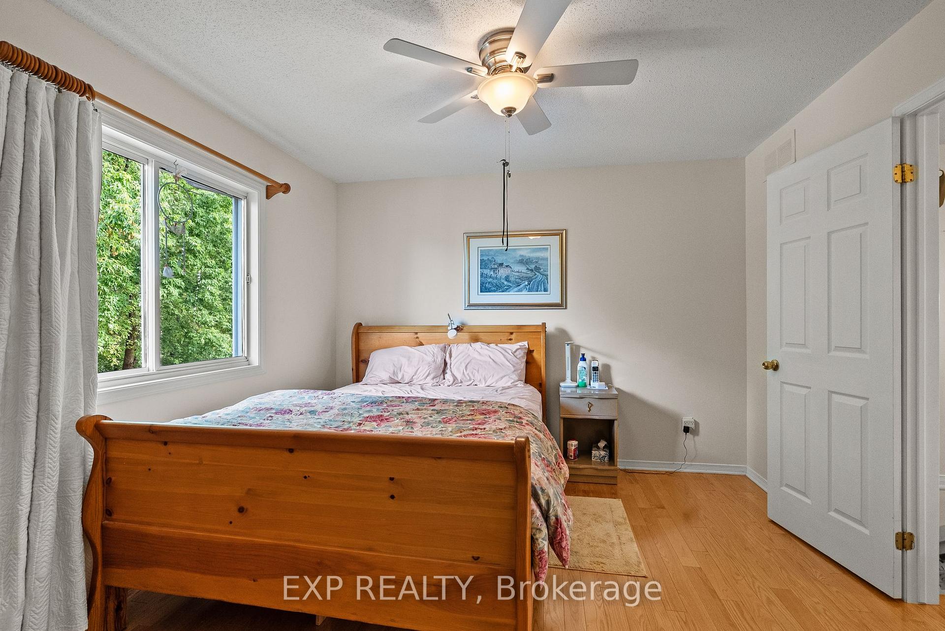 Photo 19 of 534 Lawler Crescent, Ottawa, Chatelaine Village — HOMEH