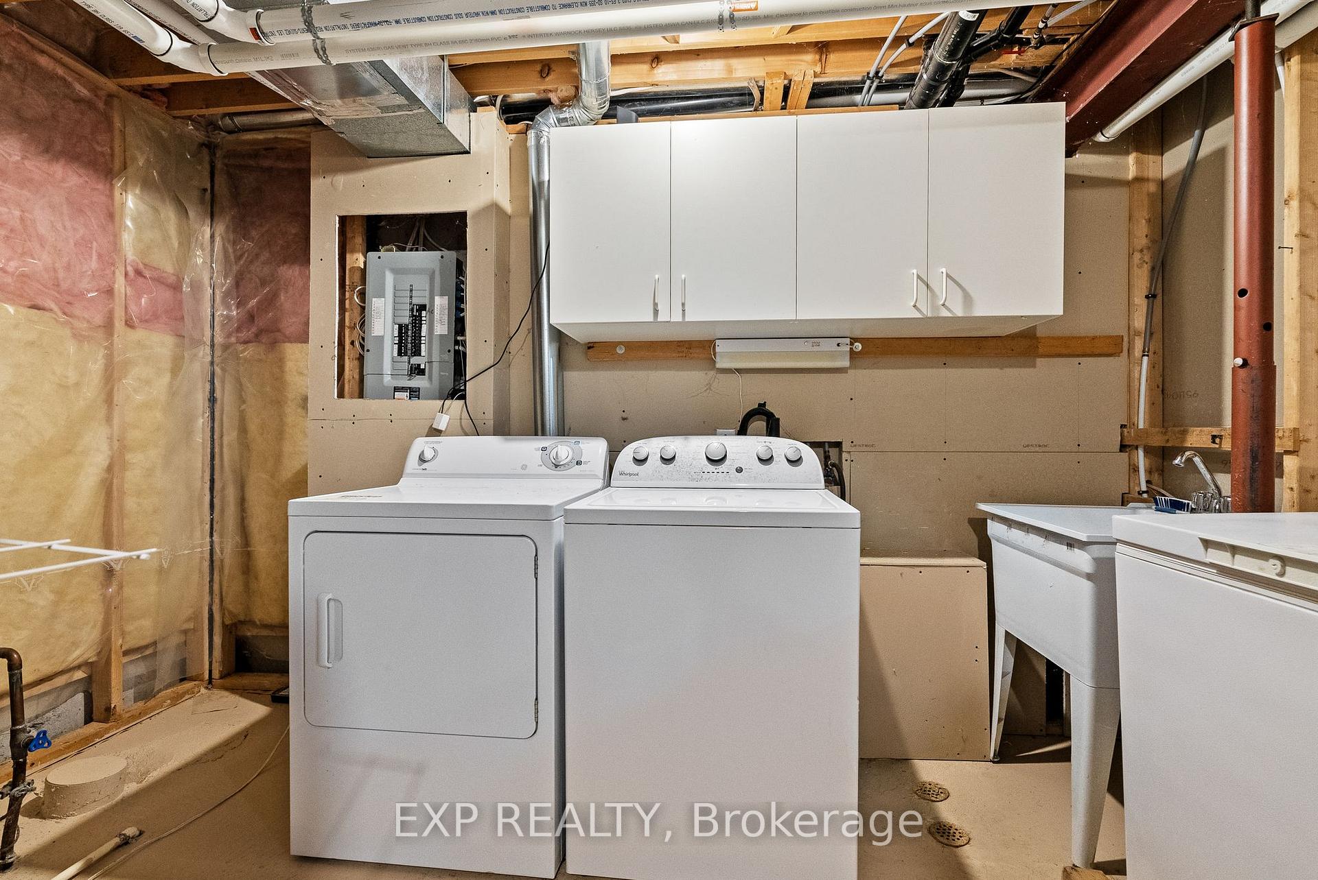 Photo 34 of 534 Lawler Crescent, Ottawa, Chatelaine Village — HOMEH