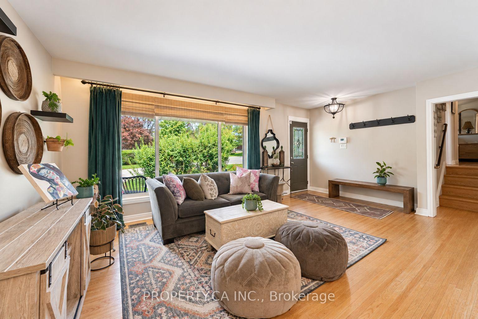 Photo 3 of 609 Annapolis Avenue, Oshawa, McLaughlin — HOMEH
