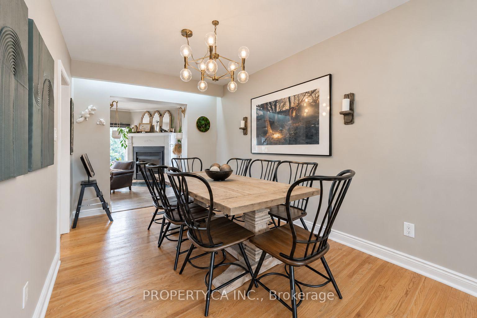 Photo 5 of 609 Annapolis Avenue, Oshawa, McLaughlin — HOMEH