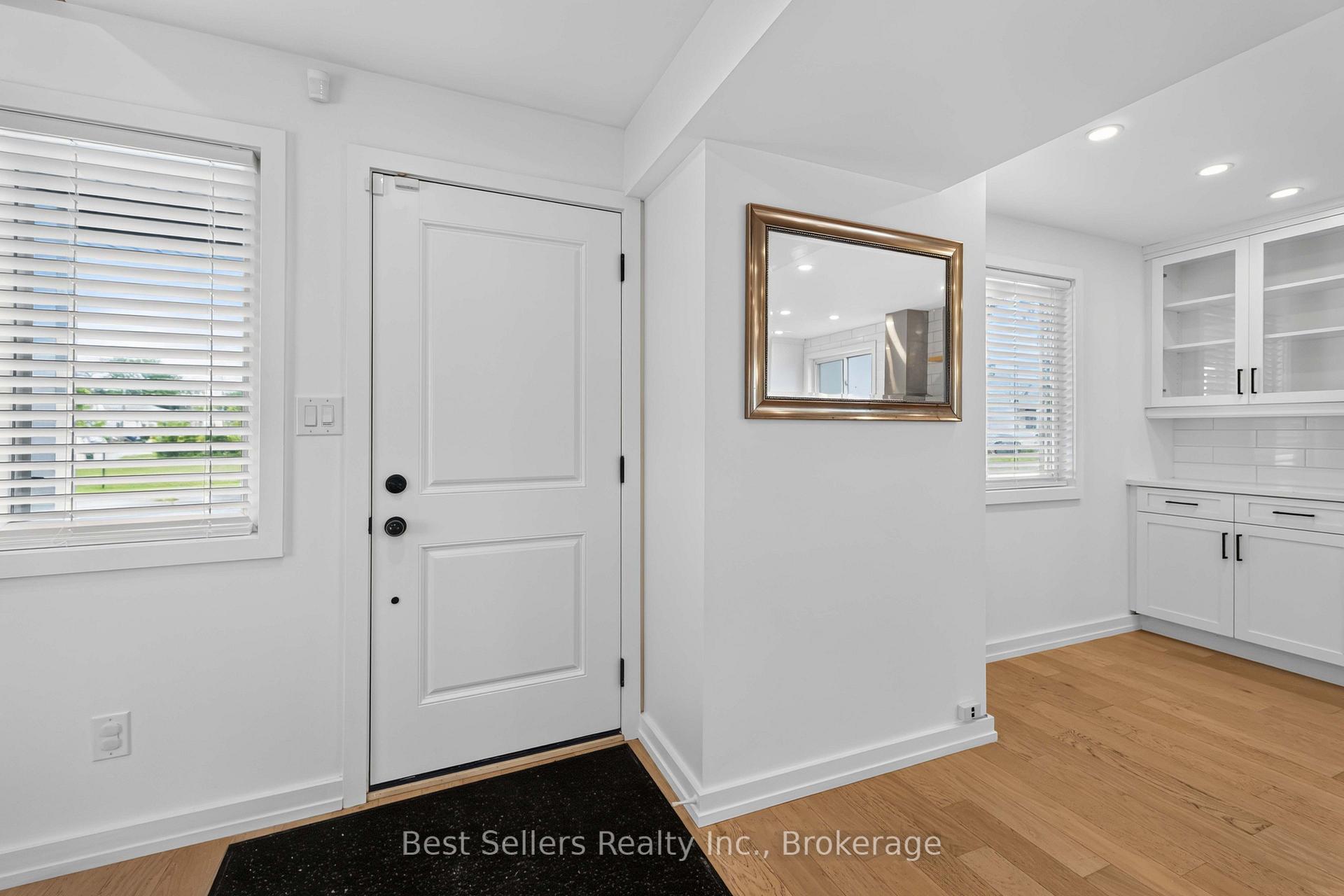 Photo 4 of 85 Pelham Road, St. Catharines, Western Hill — HOMEH
