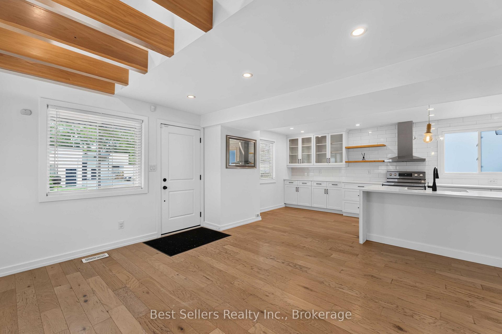 Photo 6 of 85 Pelham Road, St. Catharines, Western Hill — HOMEH
