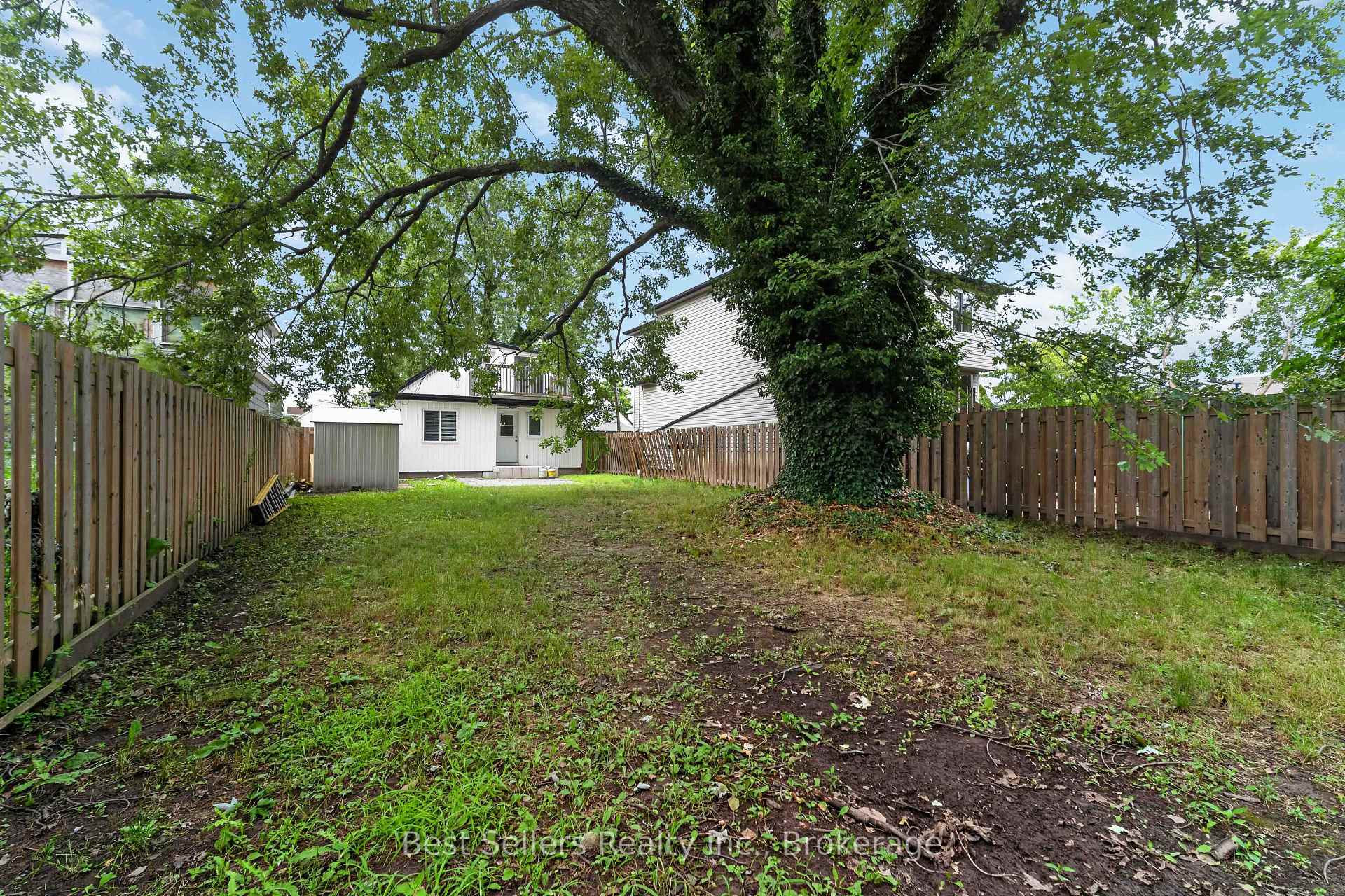Photo 31 of 85 Pelham Road, St. Catharines, Western Hill — HOMEH