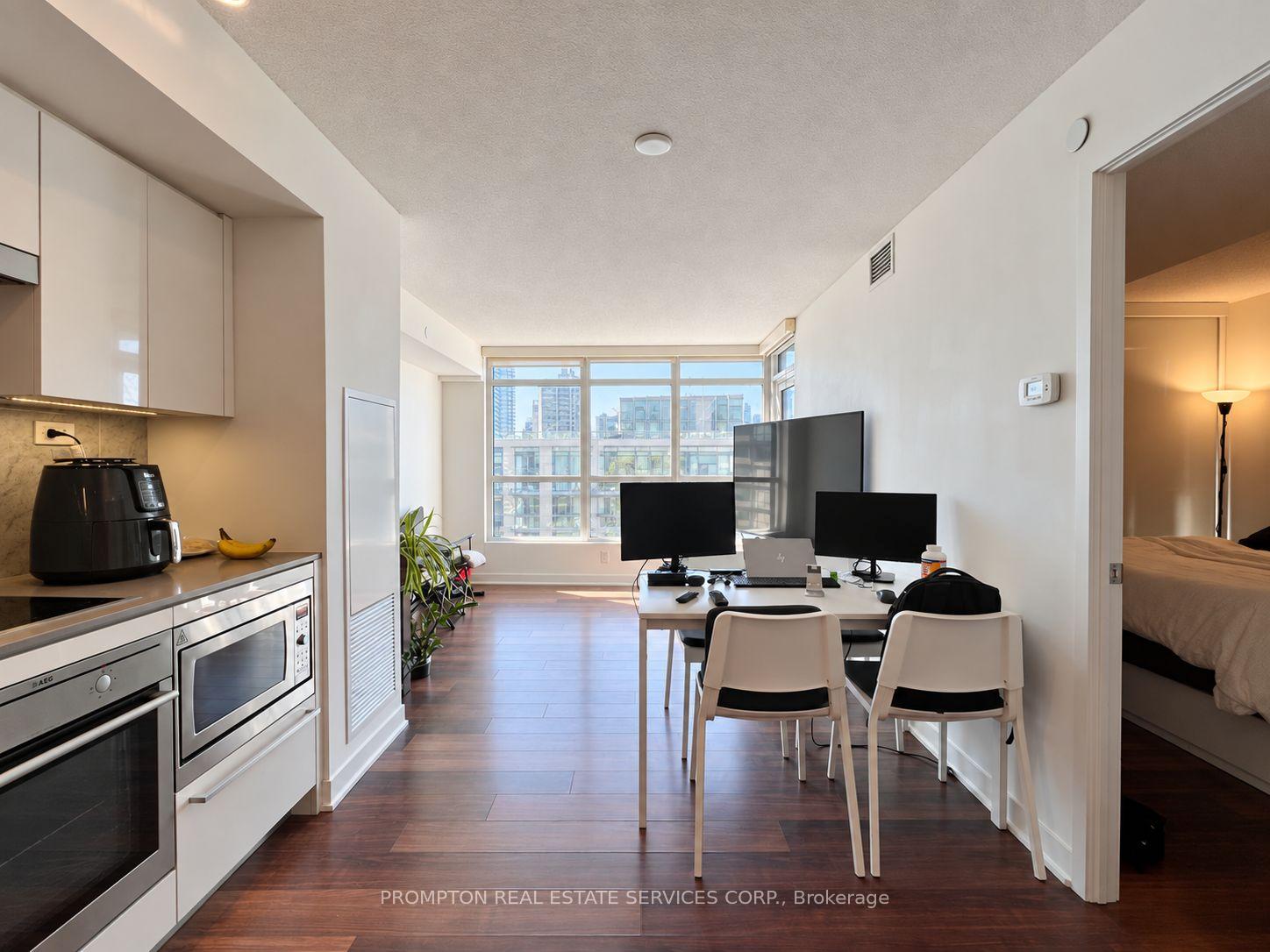 Photo of Unit 1615, 80 Queens Wharf Road