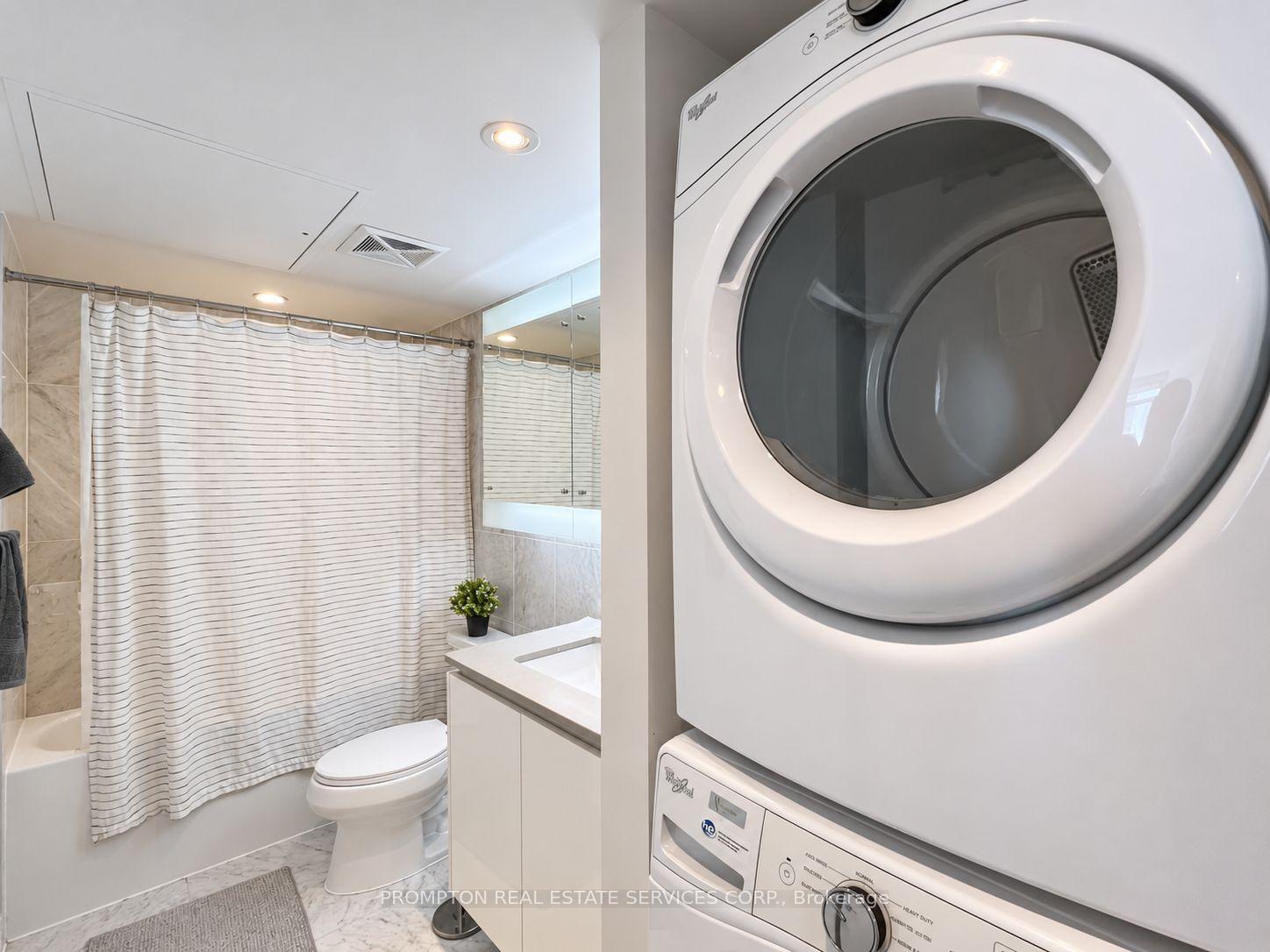 Photo 17 of Unit 1615, 80 Queens Wharf Road, Toronto, Waterfront Communities — HOMEH