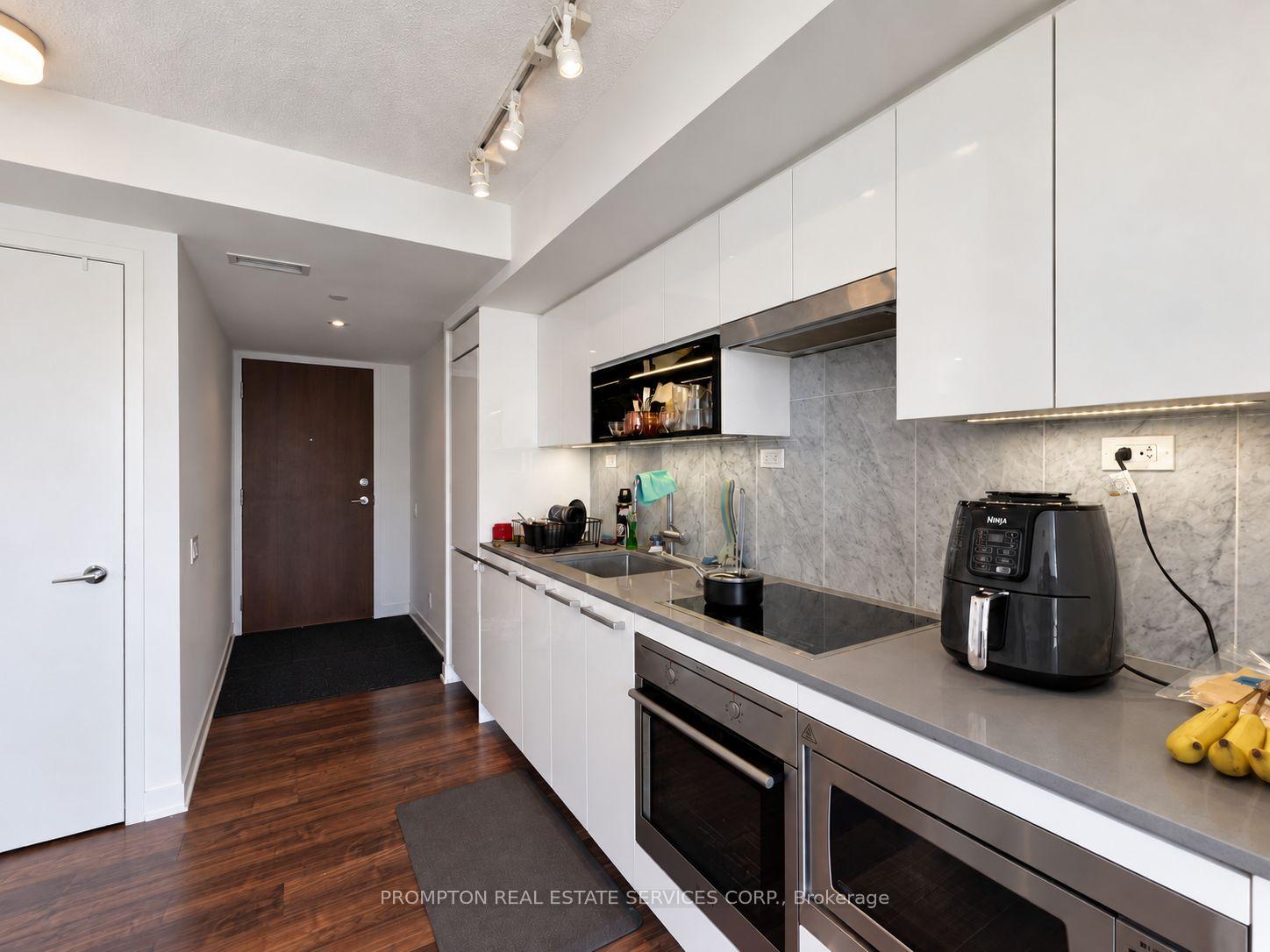 Photo 20 of Unit 1615, 80 Queens Wharf Road, Toronto, Waterfront Communities — HOMEH