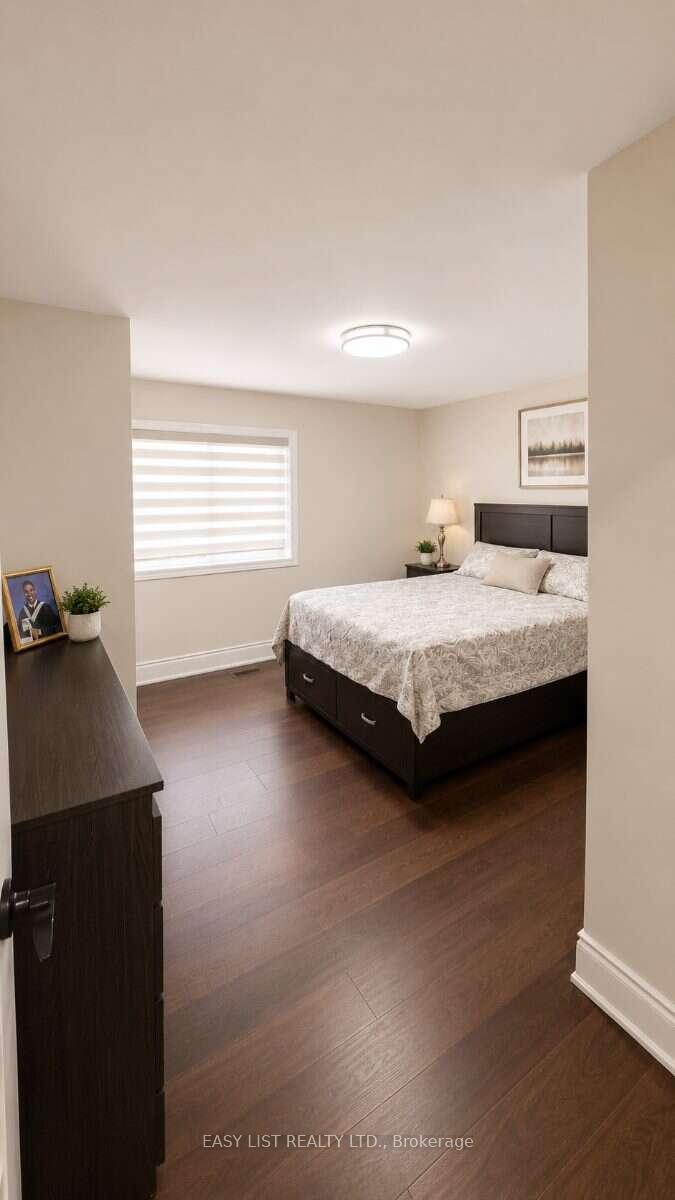 Photo 31 of 103 Fifefield Drive, Vaughan, Maple — HOMEH