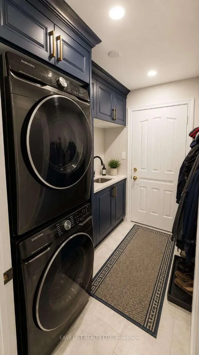Photo 36 of 103 Fifefield Drive, Vaughan, Maple — HOMEH
