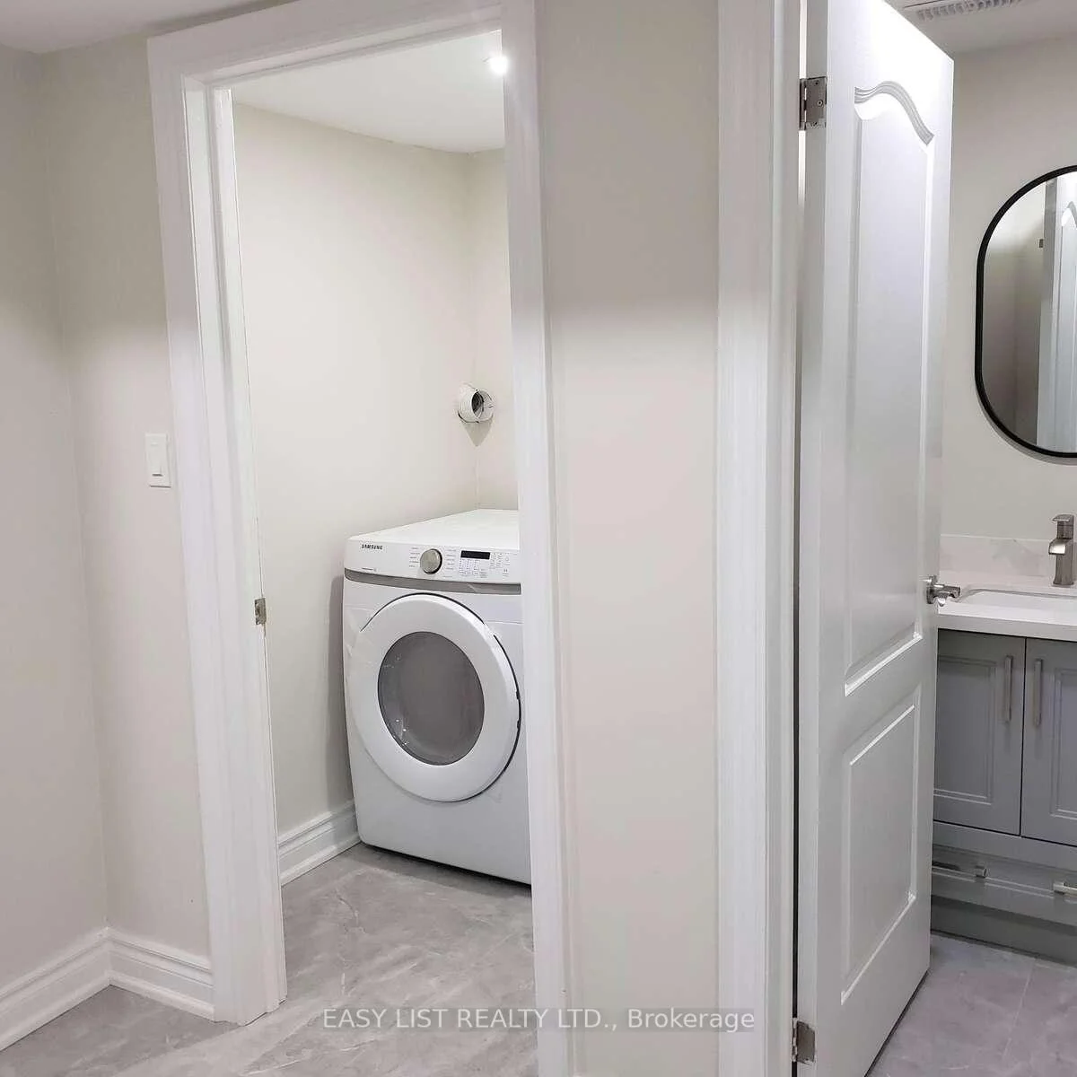 Photo 46 of 103 Fifefield Drive, Vaughan, Maple — HOMEH
