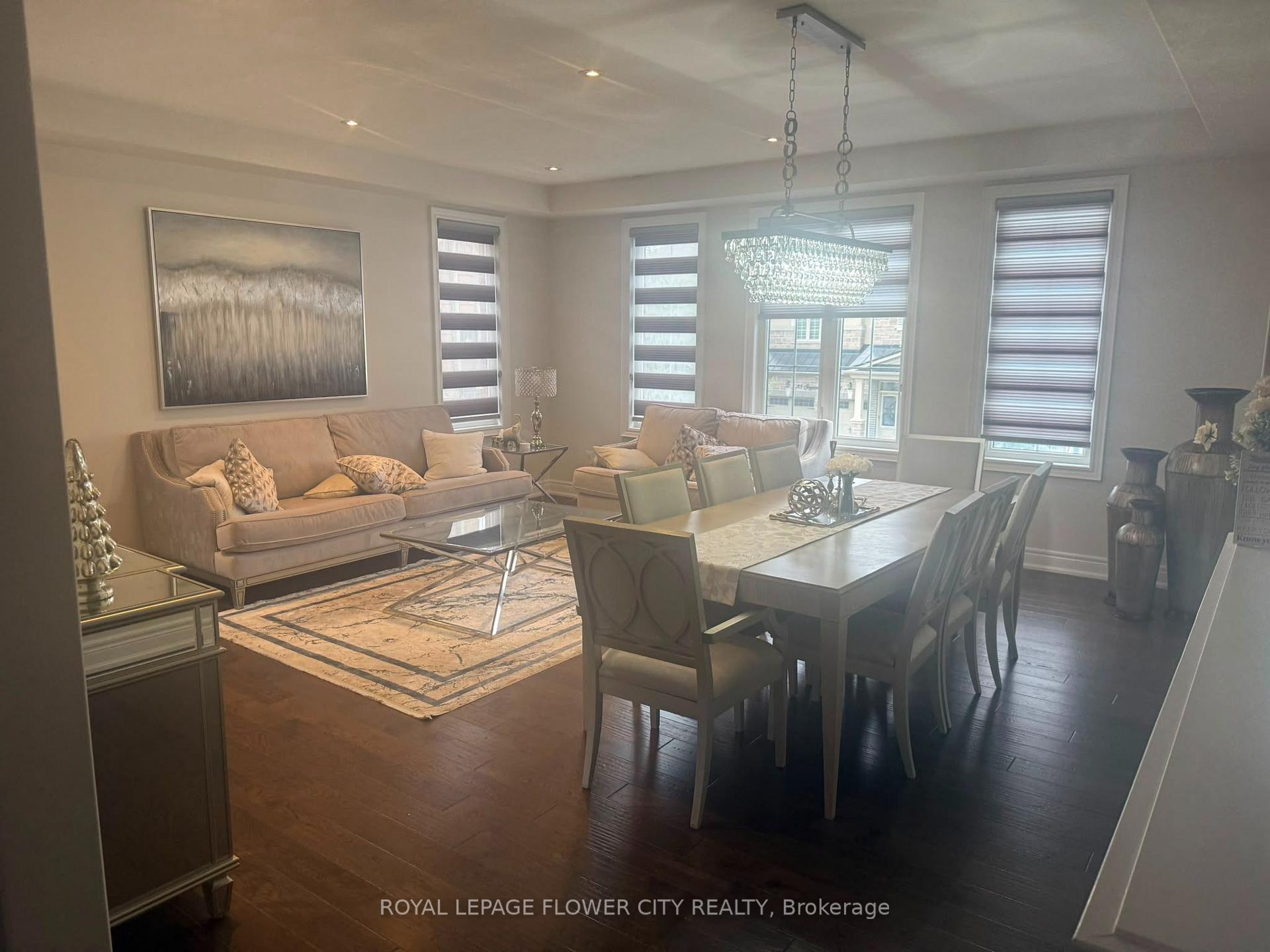 Photo 5 of 41 Cape Dorset Crescent, Brampton, Sandringham-Wellington — HOMEH