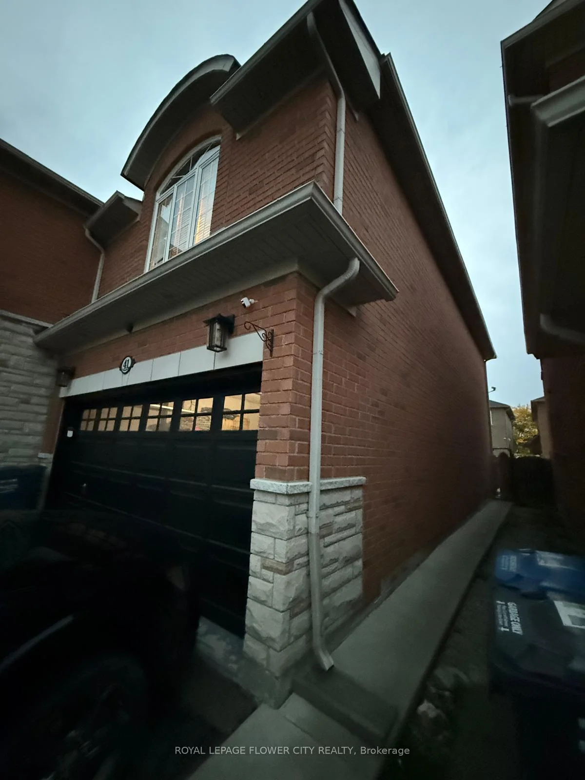 Photo 6 of 41 Cape Dorset Crescent, Brampton, Sandringham-Wellington — HOMEH